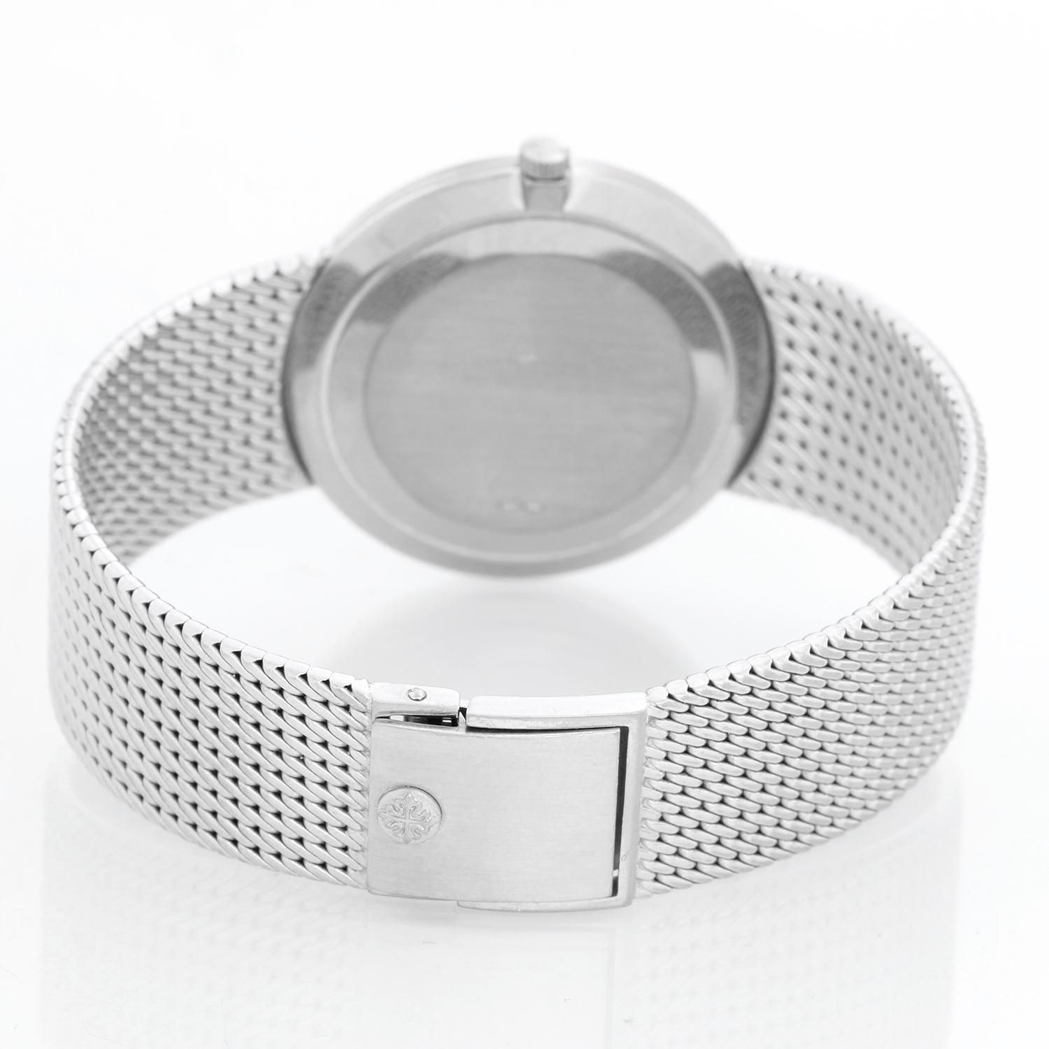 Patek Philippe Calatrava Men's 18k White Gold Watch. Ref. 3893 1