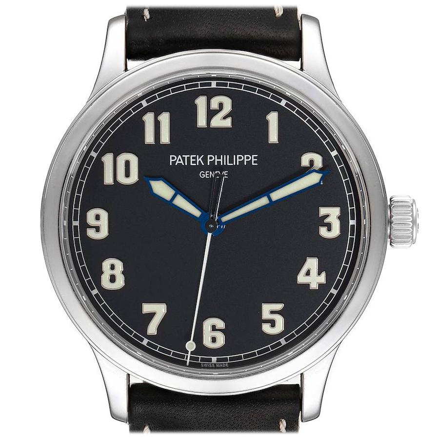 Patek Philippe Calatrava Pilot Limited Edition Steel Watch 5522A Box Papers For Sale