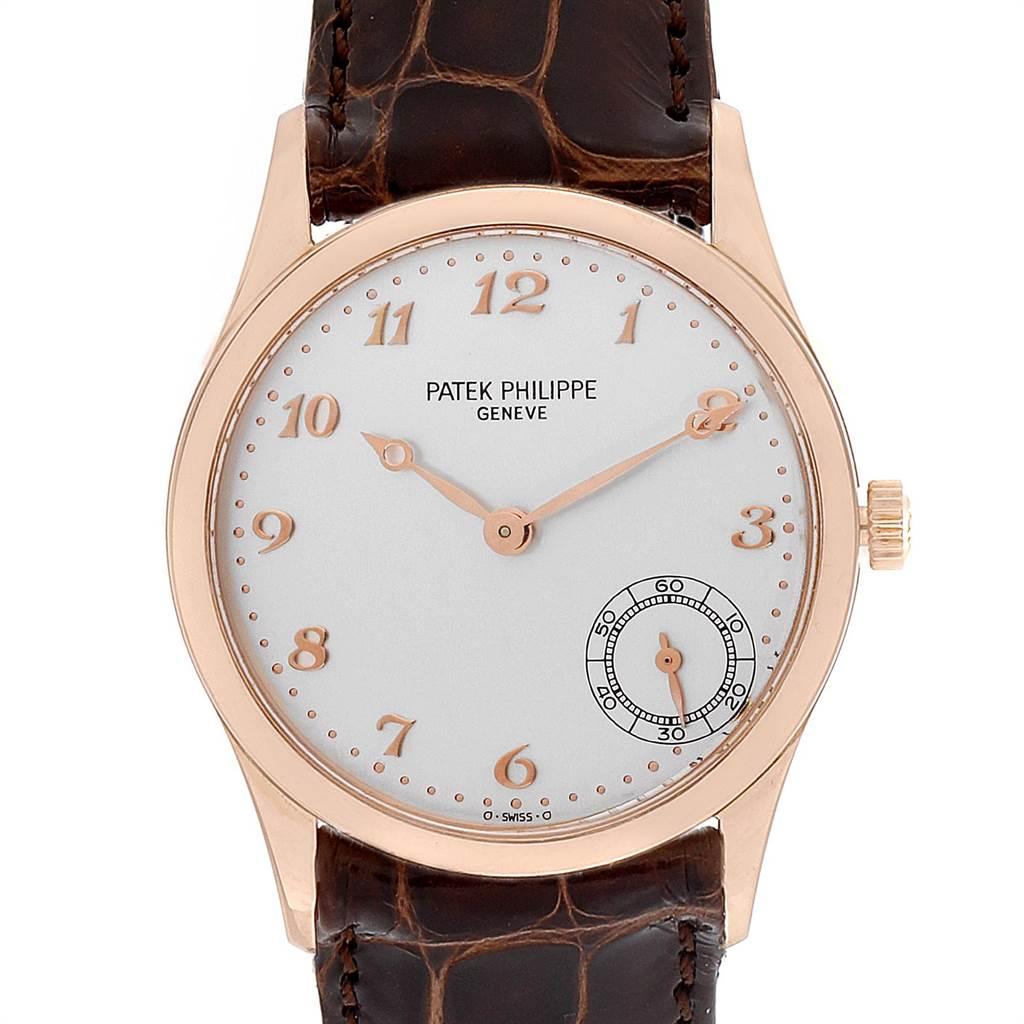 Patek Philippe Calatrava Rose Gold Silver Dial Automatic Watch 5026R. Automatic self-winding movement. Caliber 240 PS, stamped with the Seal of Geneva quality mark, rhodium-plated, fausses cotes decoration, 27 jewels, straight line lever escapement,