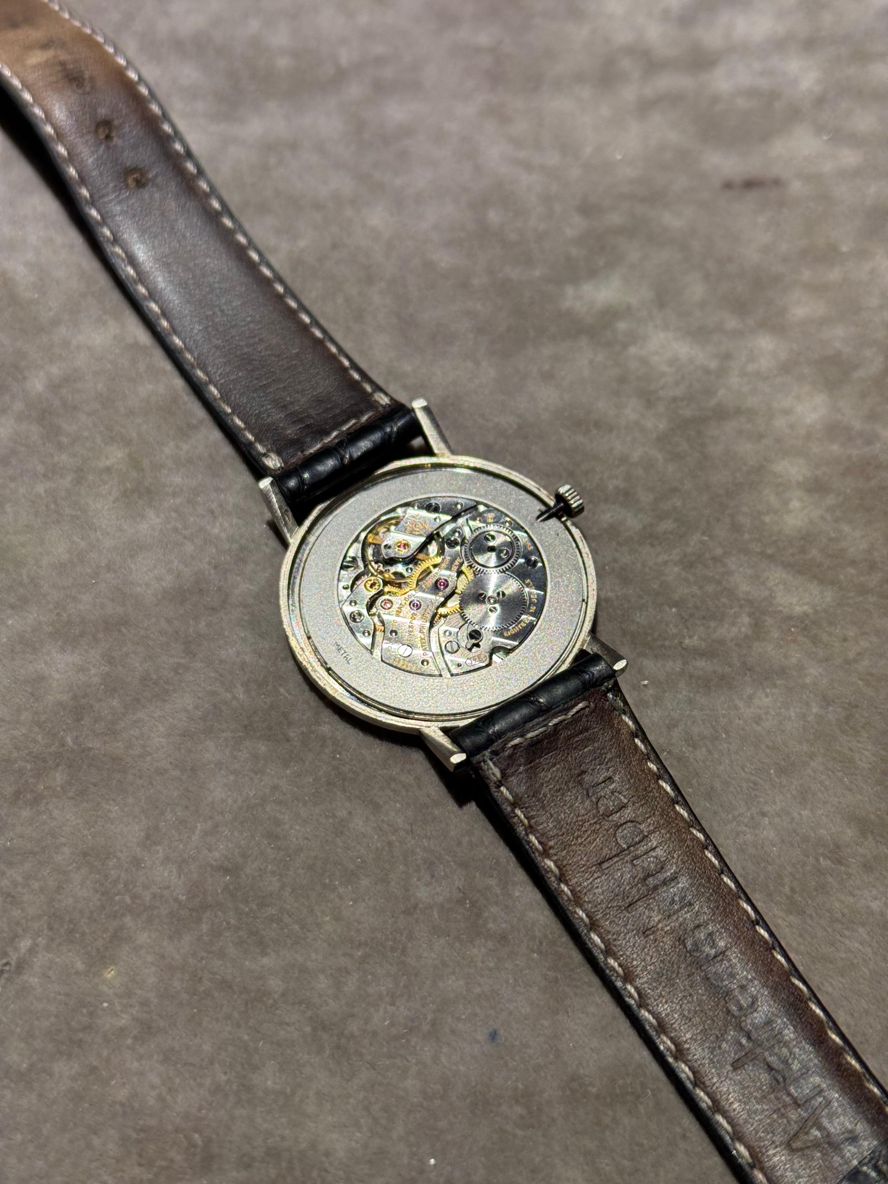 Patek Philippe Calatrava Vintage 18K White Gold 31mm Manual Wind Ref. 3512 For Sale 15