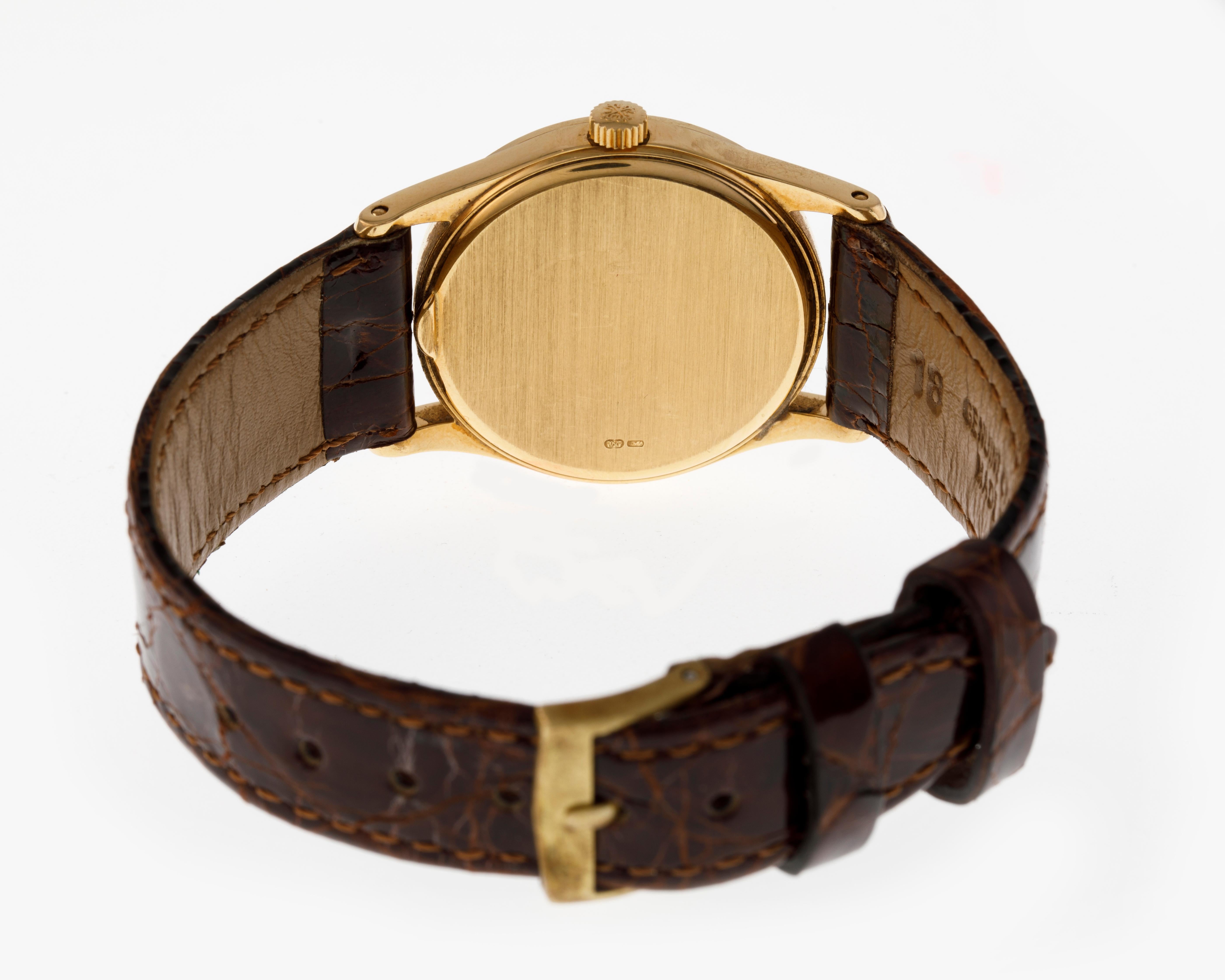 Women's or Men's Patek Philippe Calatrava Wrist Watch Ref.3796 18 Carat Yellow Gold from 1988 For Sale