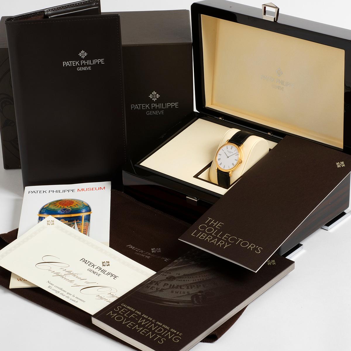 Patek Philippe Calatrava Wristwatch Ref 5120J, 18K Yelow Gold, White Enamel Dial In Excellent Condition In Canterbury, England
