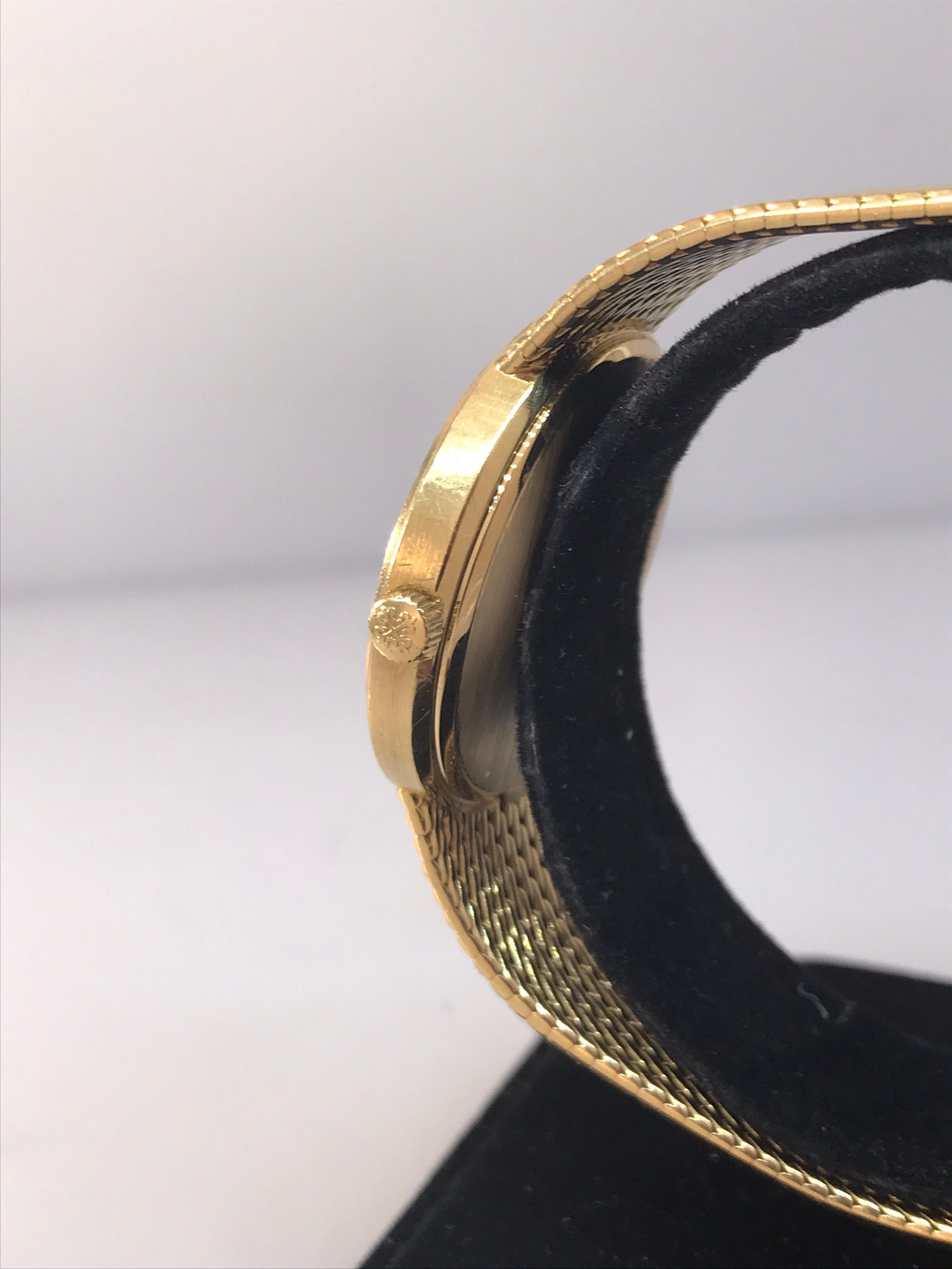Patek Philippe Calatrava Yellow Gold Automatic Bracelet Men's Watch 3802/205J 1