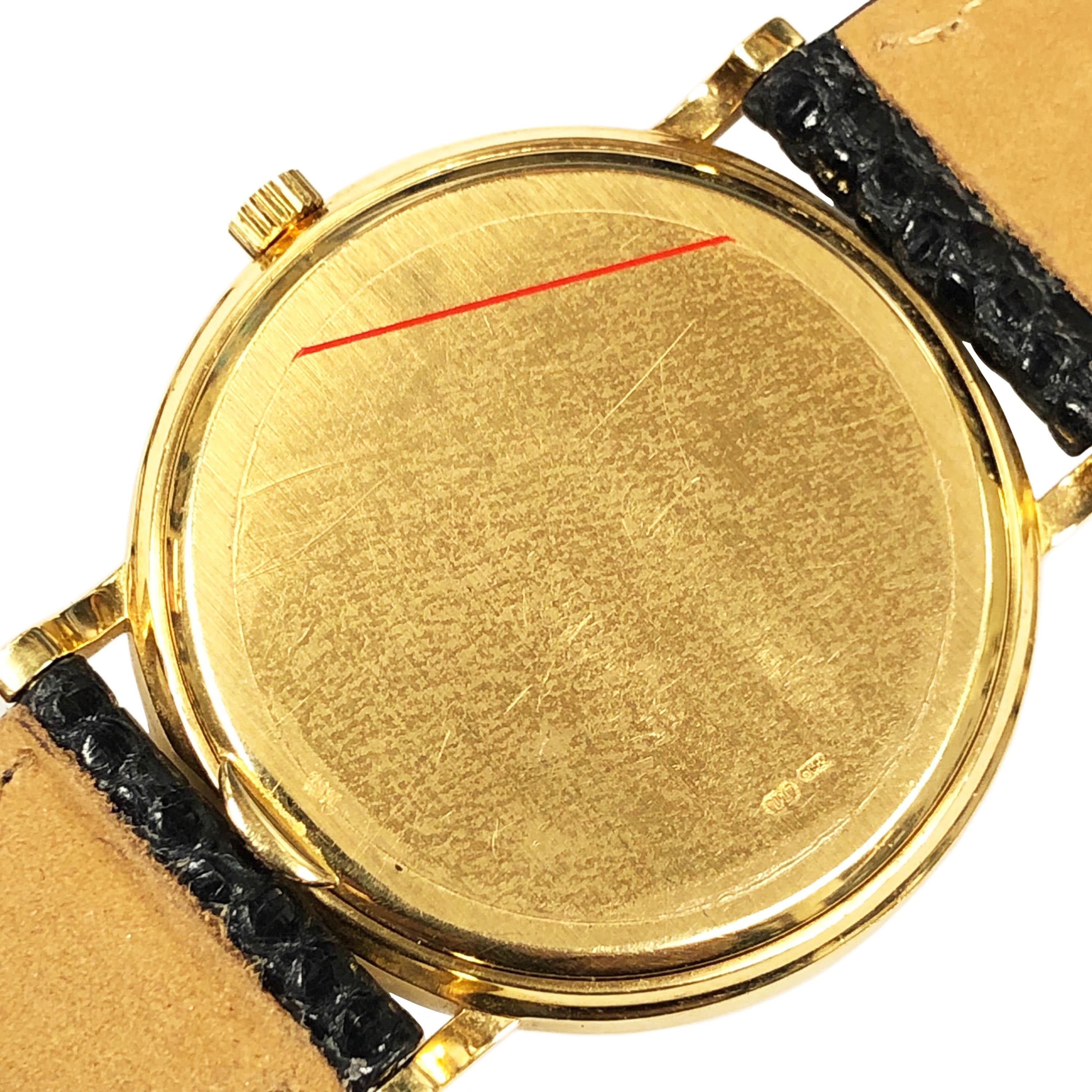 Patek Philippe Calatrava Yellow Gold Hobnail Bezel Ref 3944 Gents Quartz Watch In Excellent Condition In Chicago, IL