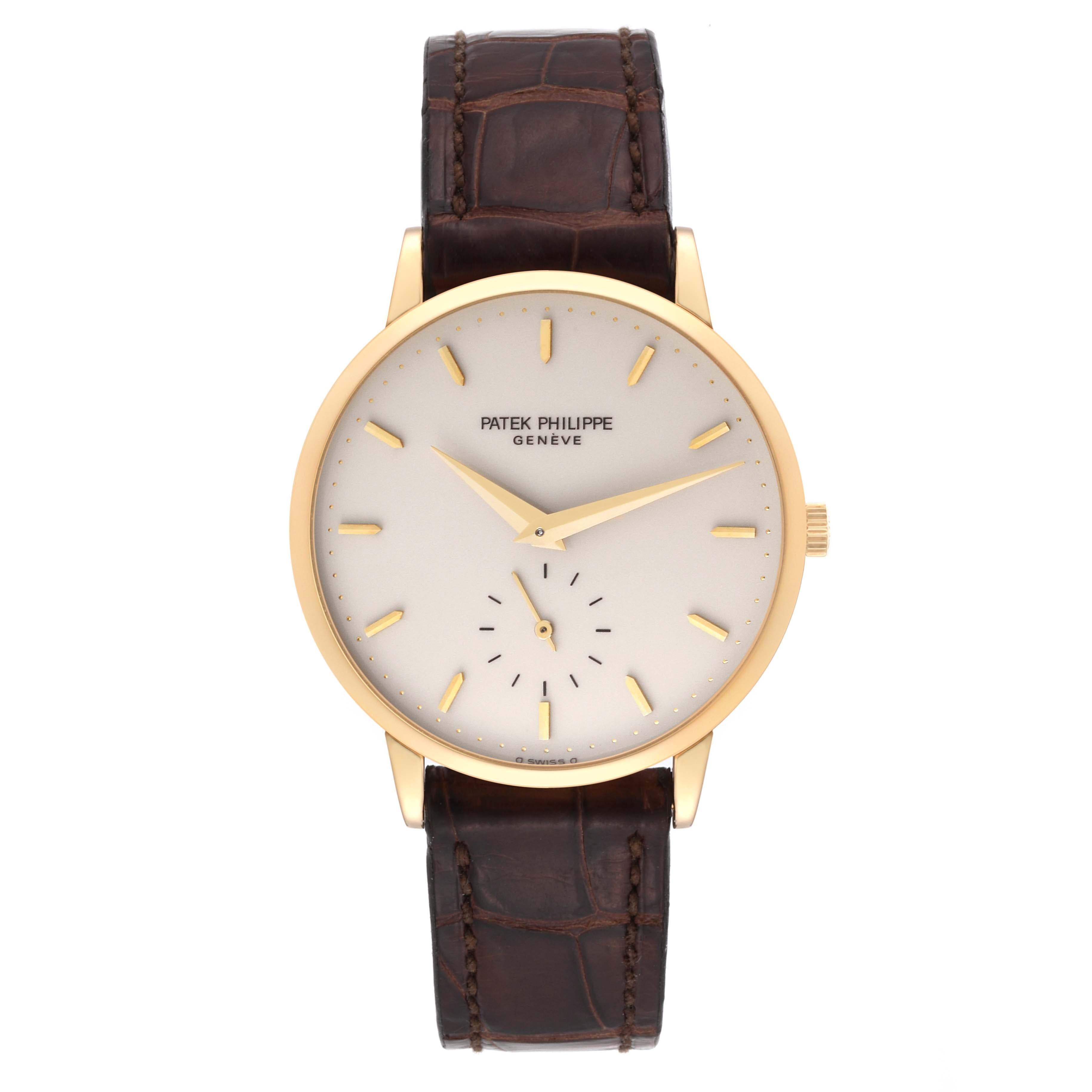 Patek Philippe Calatrava Yellow Gold Ivory Dial Mens Watch 3893 In Excellent Condition For Sale In Atlanta, GA