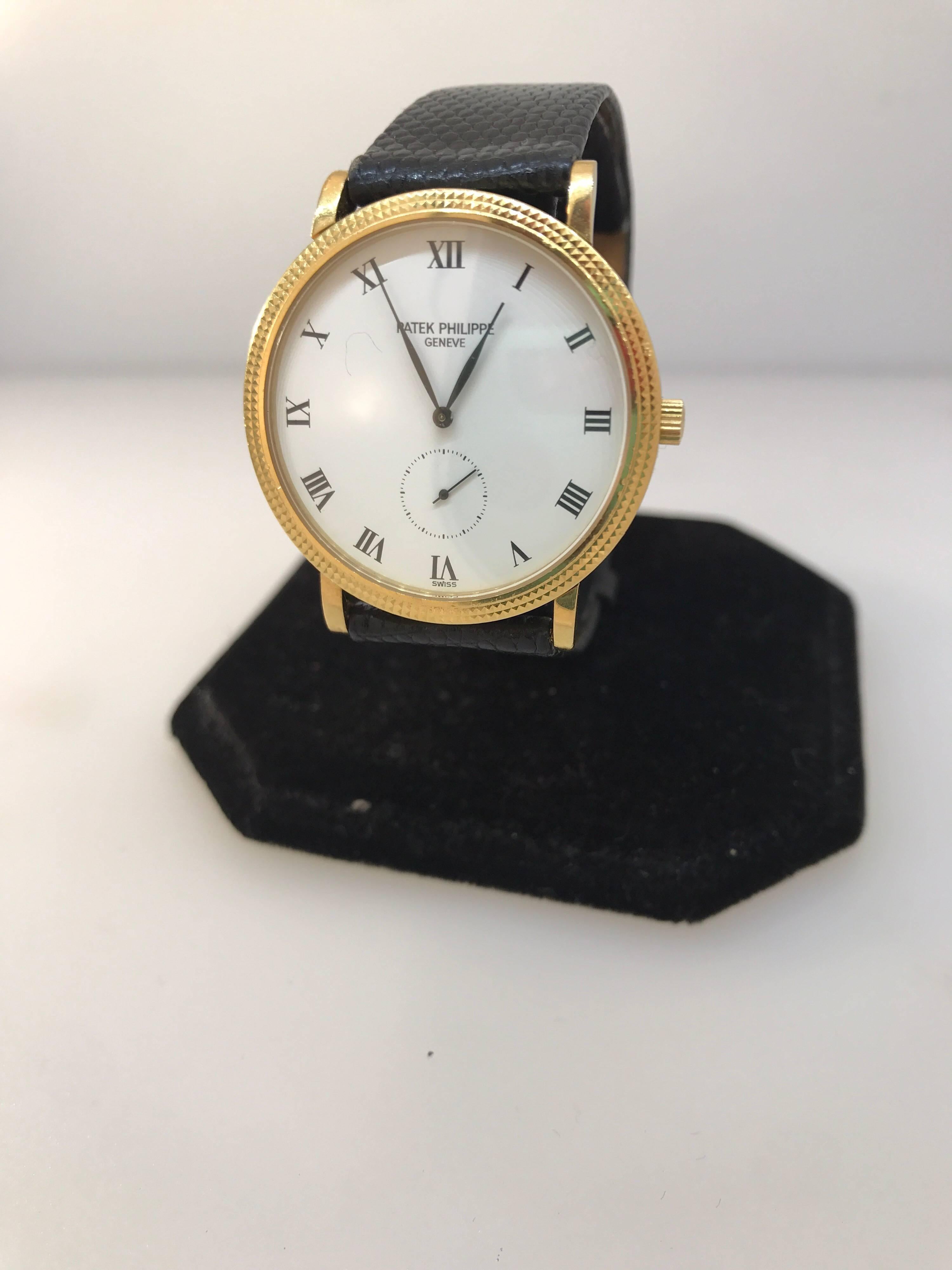 Patek Philippe Calatrava Men's Watch

Model Number: 3919J

100% Authentic

Pre-Owned in Excellent

Comes with a generic watch box

18 Yellow Gold Case & Buckle

Scratch Resistant Sapphire Crystal

White Dial

Roman Numeral Hour Markers

Case