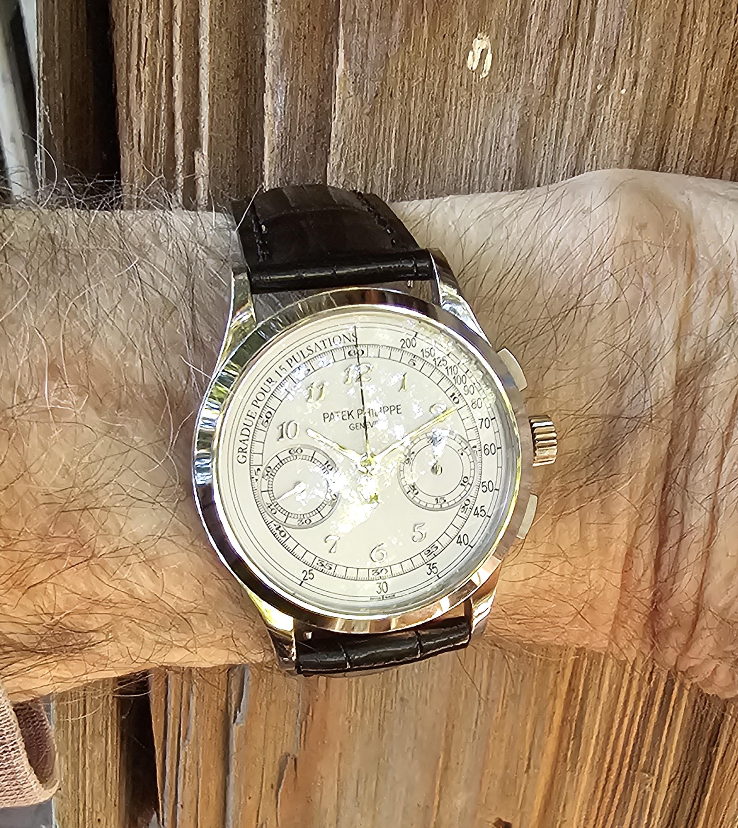 Patek Philippe Chronograph 5170G-001 manual-wind -39.5mm Circa 2017 Full Set For Sale 5