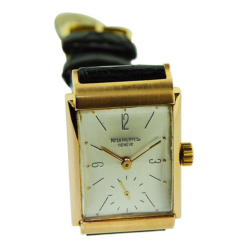 Patek Philippe & Cie. 18 Karat Rose Gold Art Deco Wristwatch from 1944 In Excellent Condition In Long Beach, CA