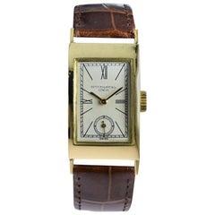 Patek Philippe & Cie. 18 Karat Yellow Gold Art Deco Tank Watch, circa 1940s