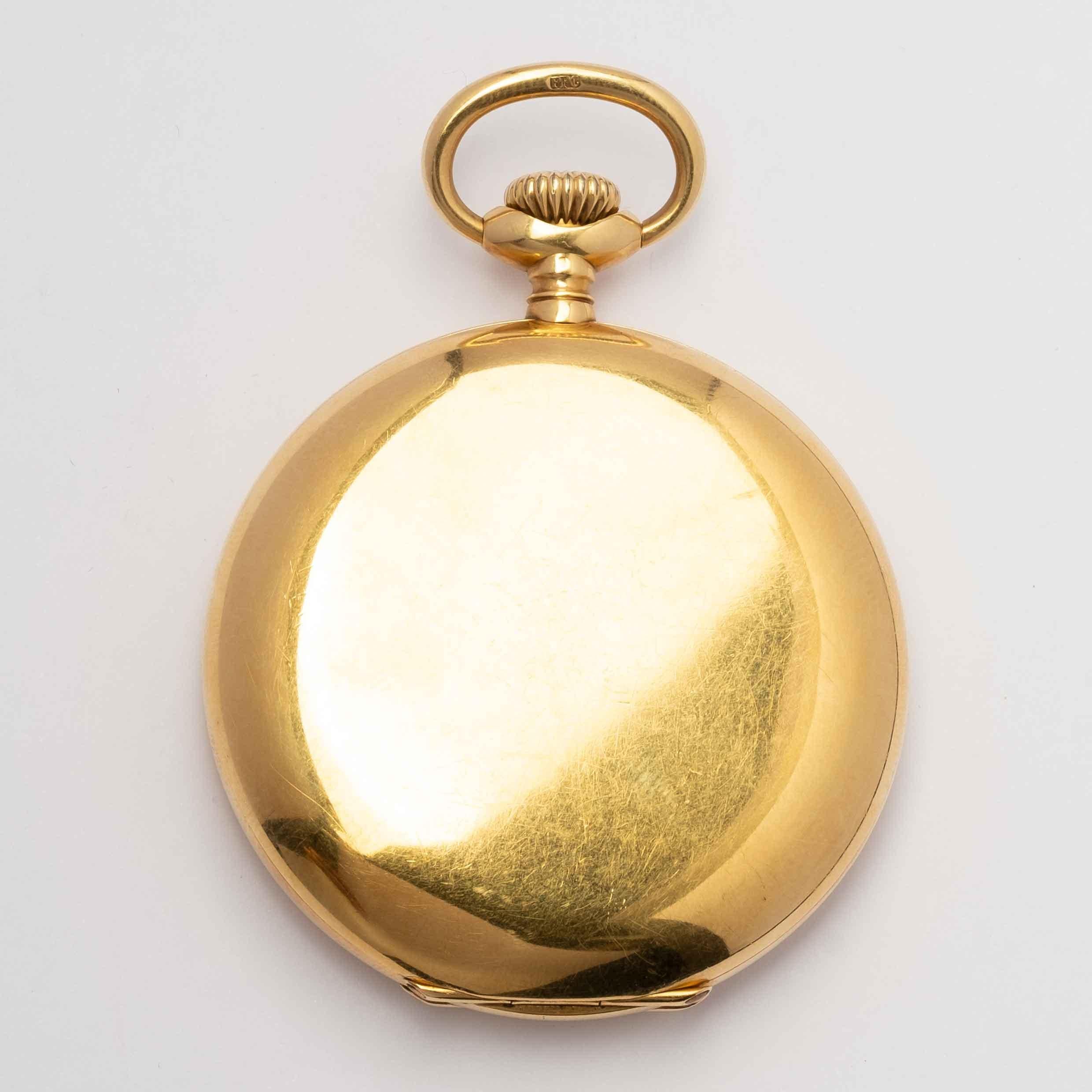 Rare and prestigious pocket watch signed Patek Philippe & Cie Genève, dating back to the early 20th century. Crafted with a double 18ct gold case, it bears the Swiss hallmark used between 1893 and 1934, further confirming its authenticity and