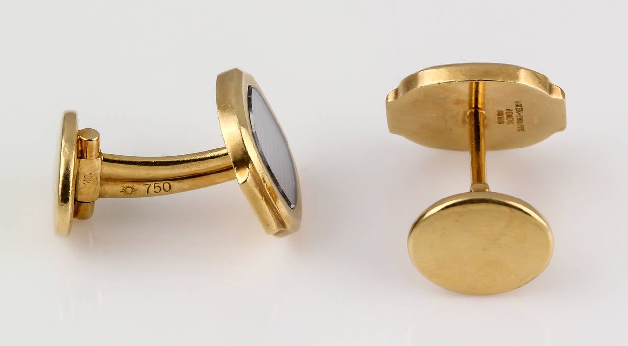 Fine pair of 18K rose  gold cufflinks from the 