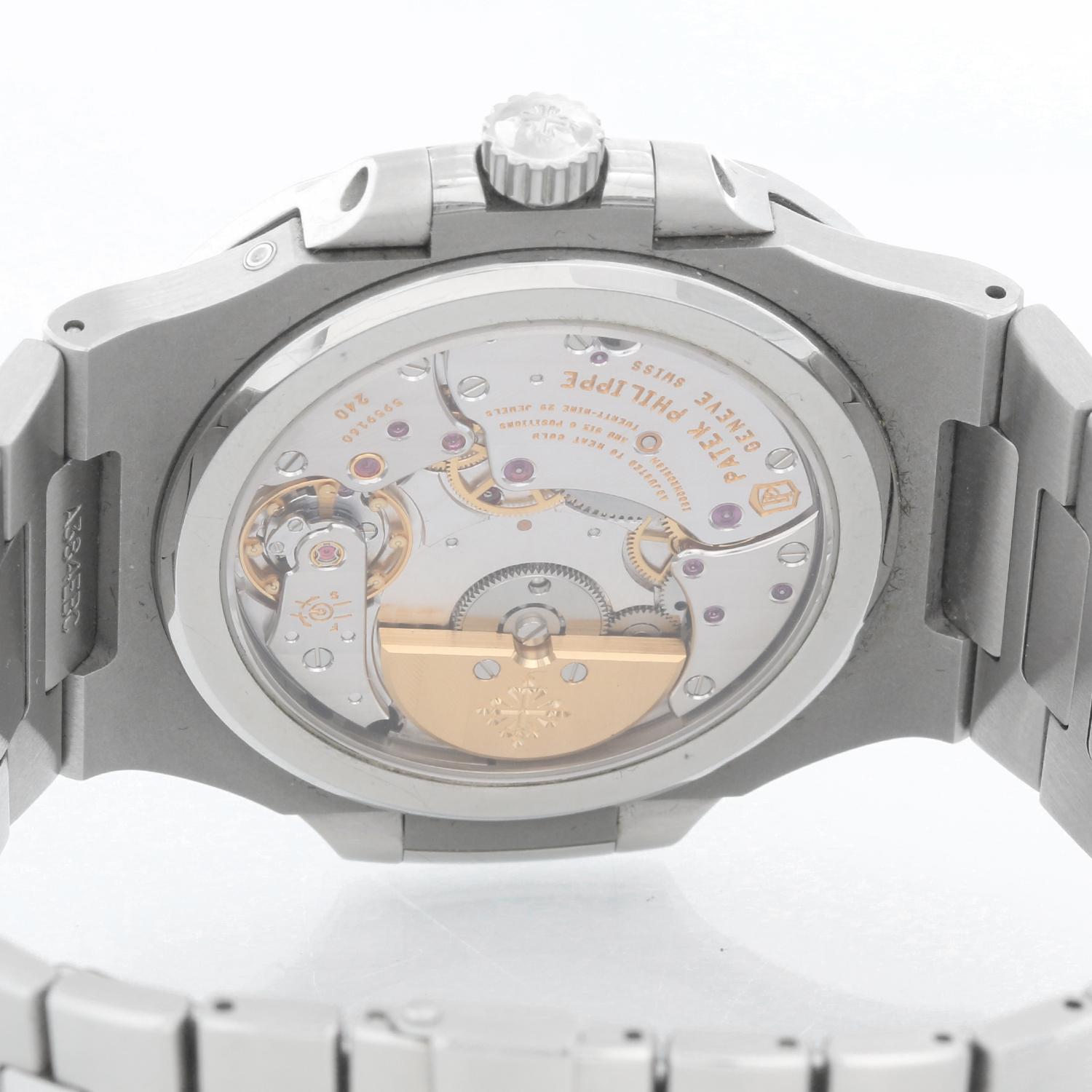 Patek Philippe & Co. Nautilus Men's Watch 5712 G-001 1