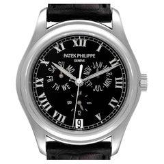 Platin-Herrenuhr 5035P mit Jahreskalender und Komplikationen von Patek Philippe