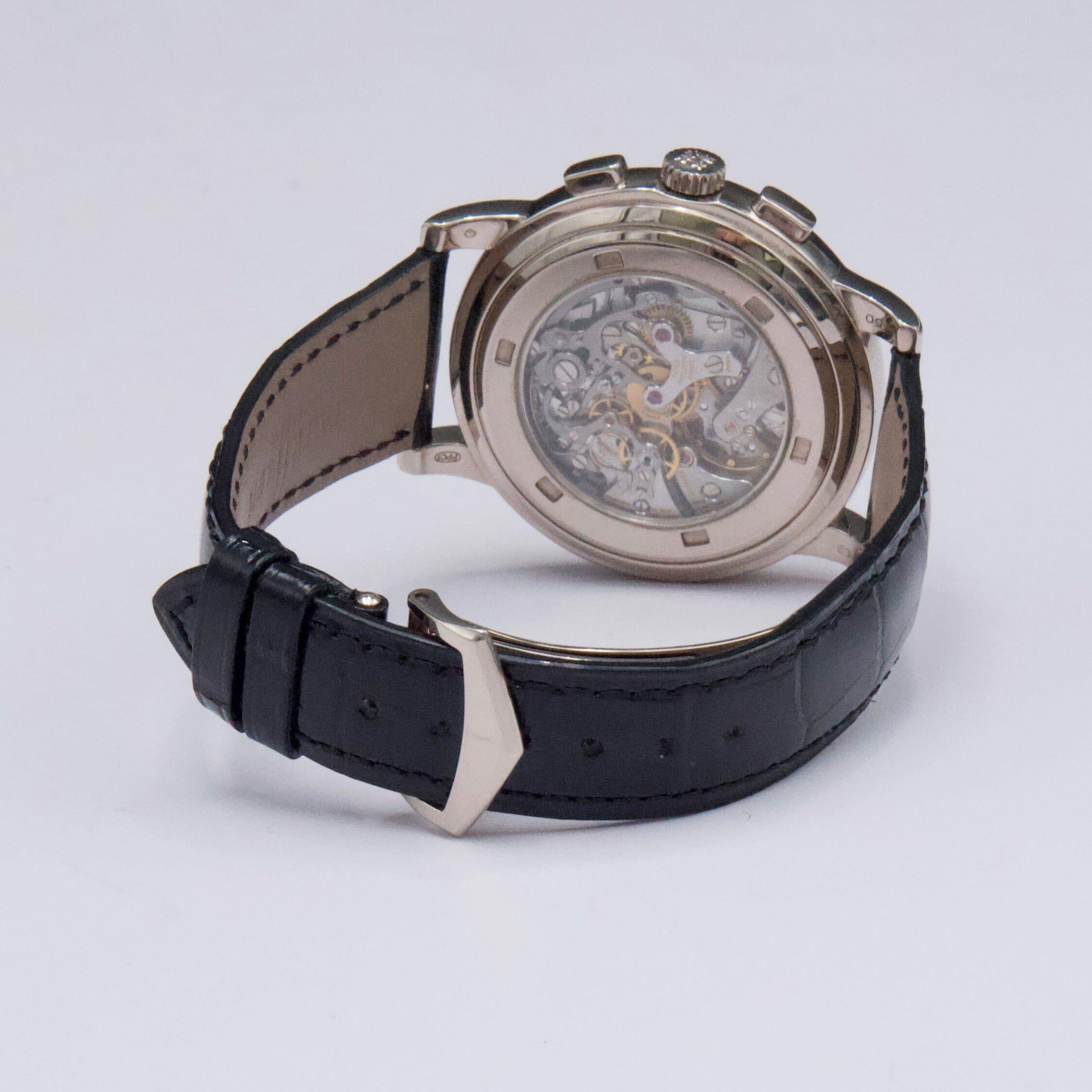 Patek Philippe Komplikationen Chronograph 5070G Silber Zifferblatt Herrenuhr Box Papiere im Angebot 3