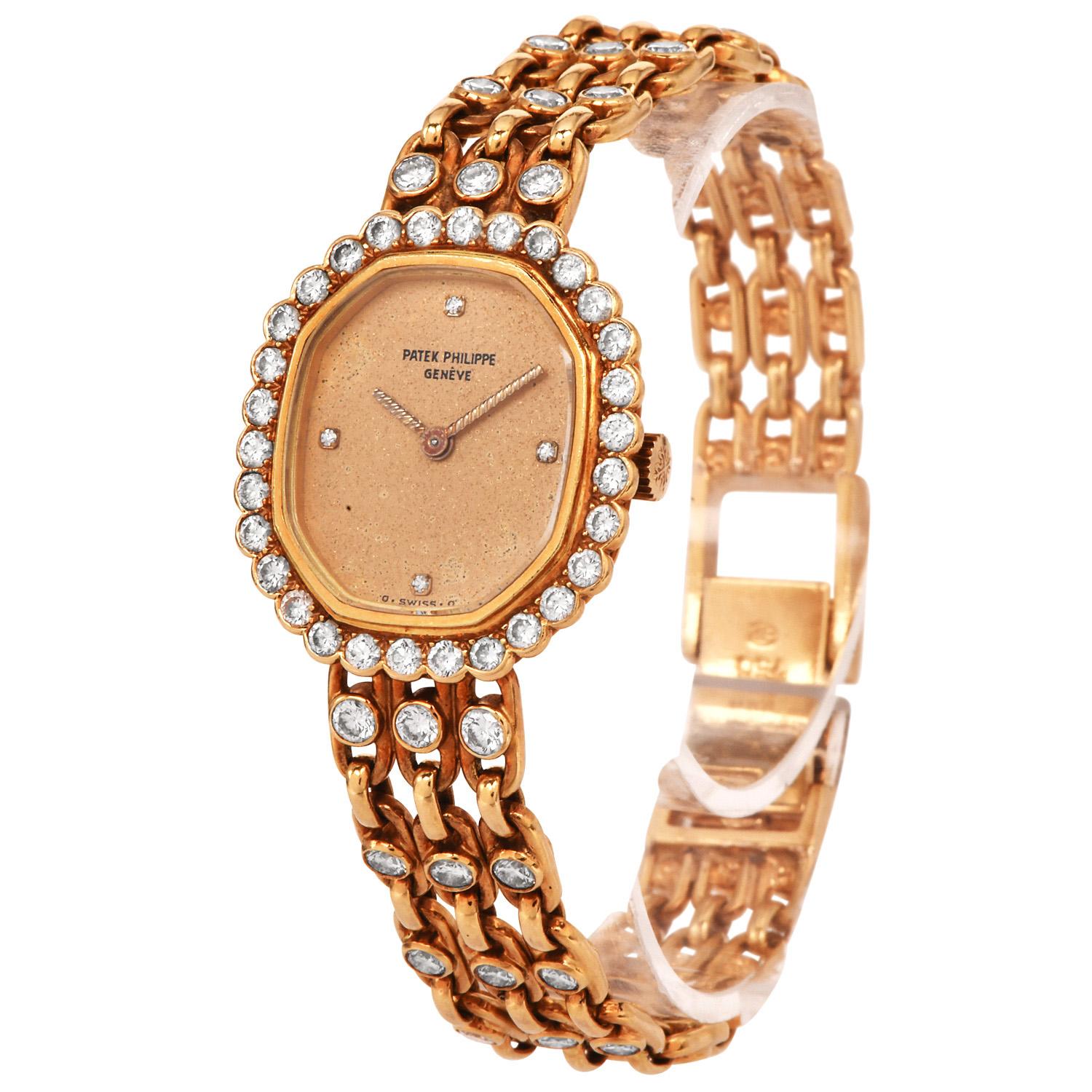 Patek Philippe diamond Bracelet 18K Gold Ladies Mechanical Watch In Excellent Condition In Miami, FL