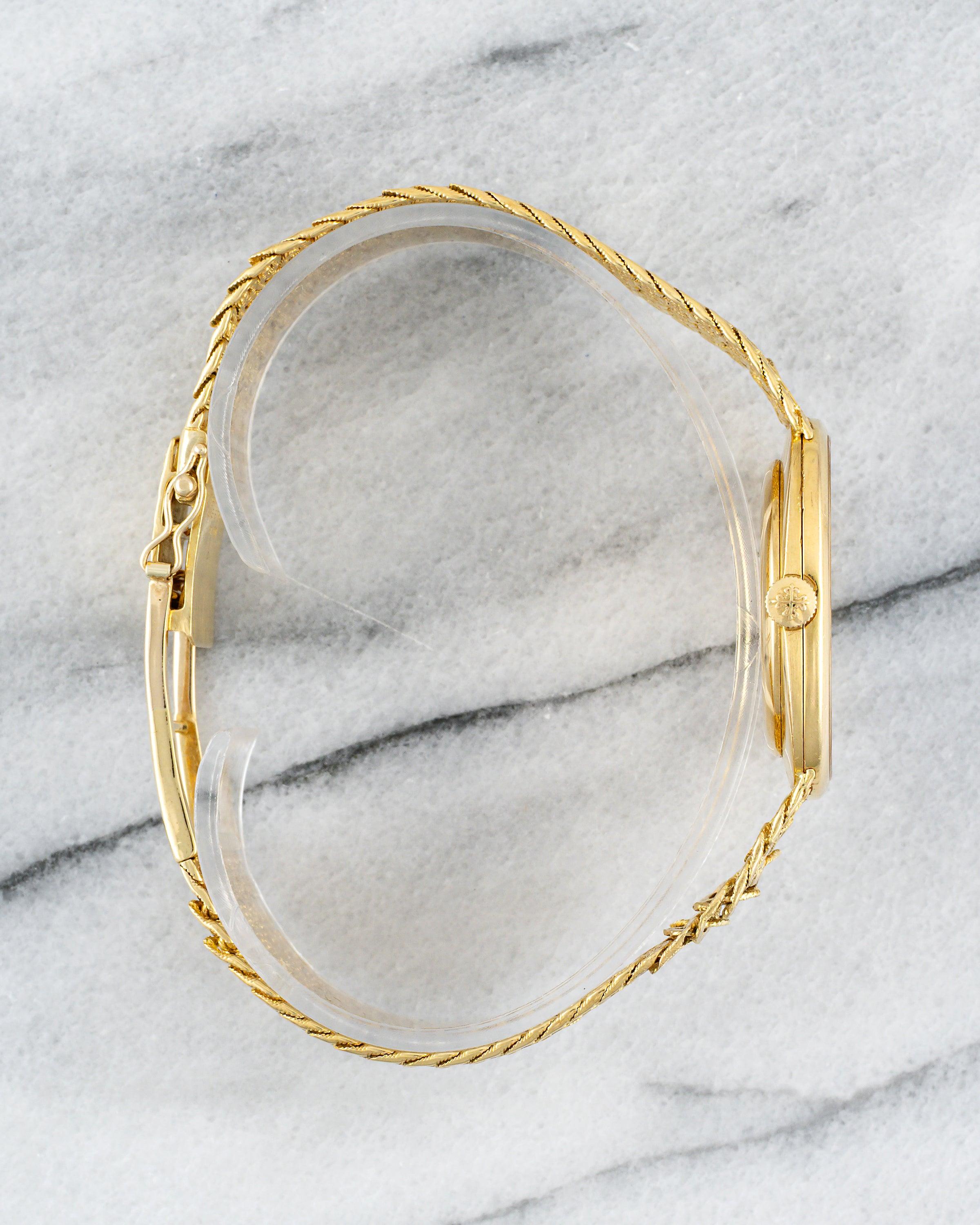 da uomo o donna Orologio Patek Philippe Ellipse con quadrante blu e oro giallo 18 carati, anni '80 in vendita