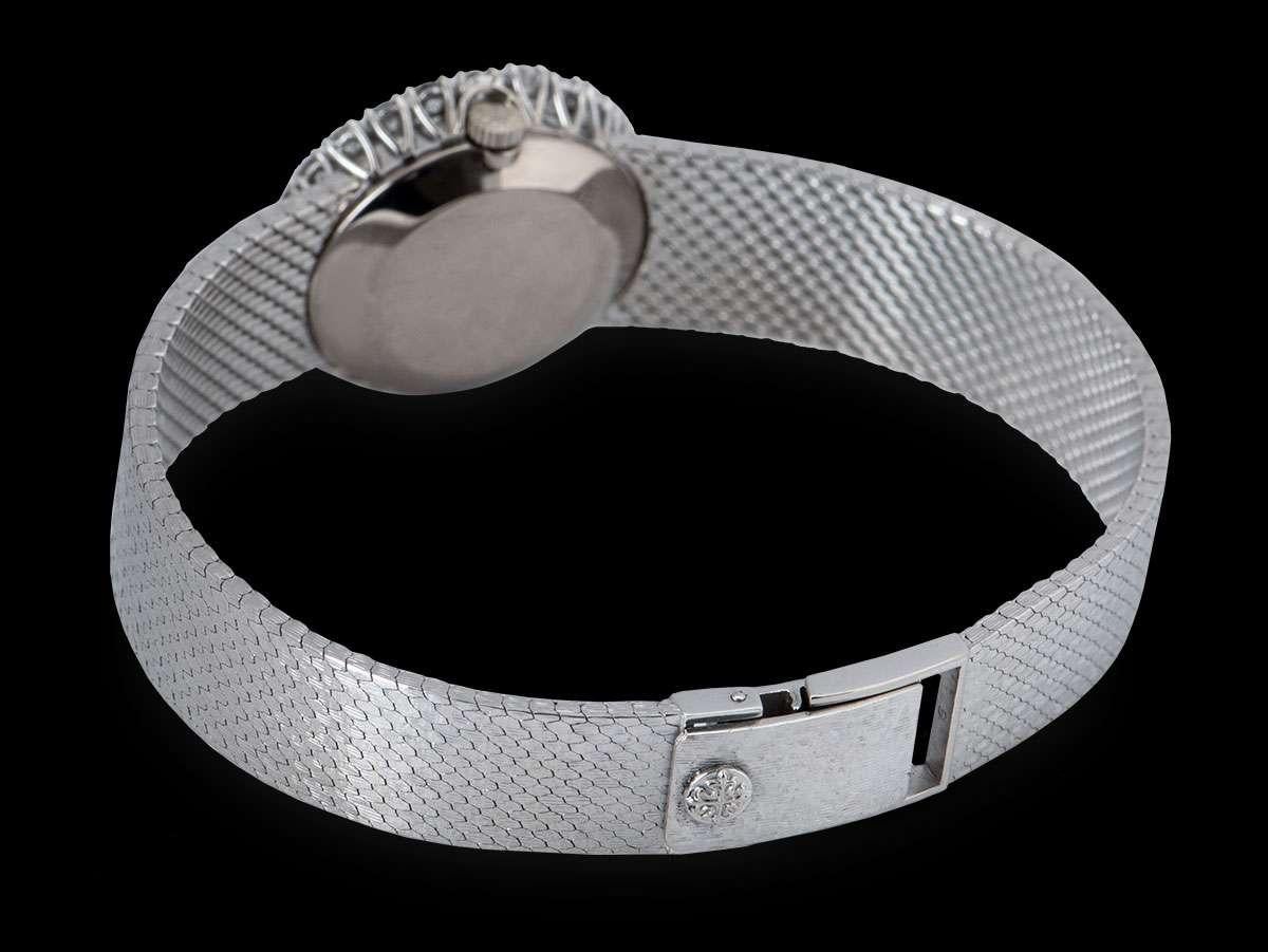 Patek Philippe Ellipse Ladies Or blanc 18k Double Nom Lunette Diamant Somazzi Excellent état à London, GB