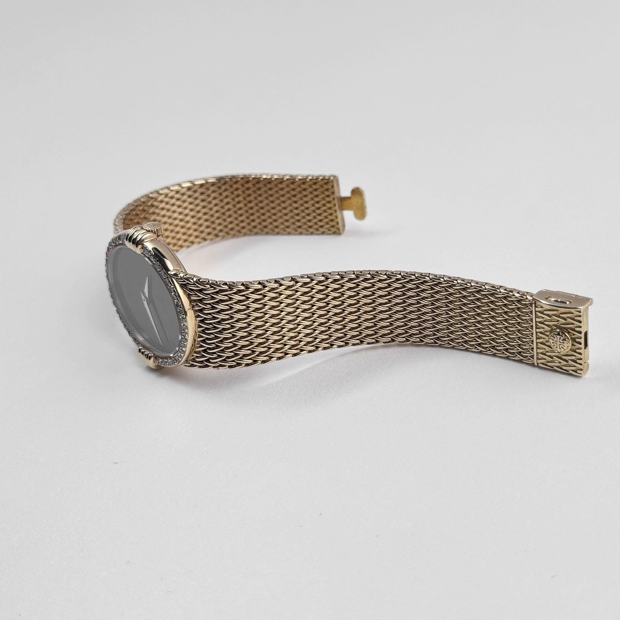 Patek Philippe Ellipse Vintage Yellow Gold Black Onyx Dial Diamond Bezel For Sale 4