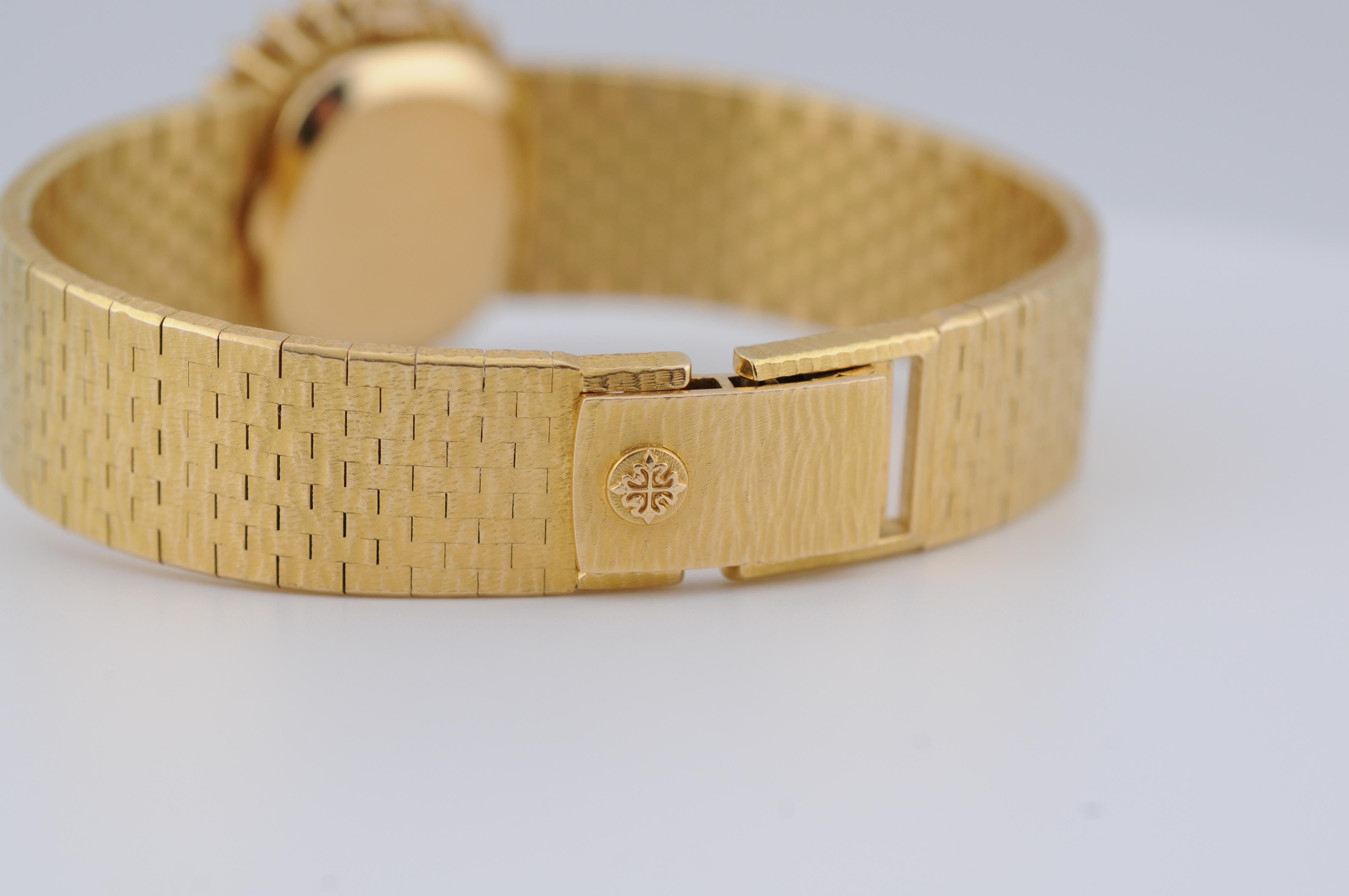 Patek Philippe Ellipse Watch with Diamonds in 18k yellow gold For Sale 4