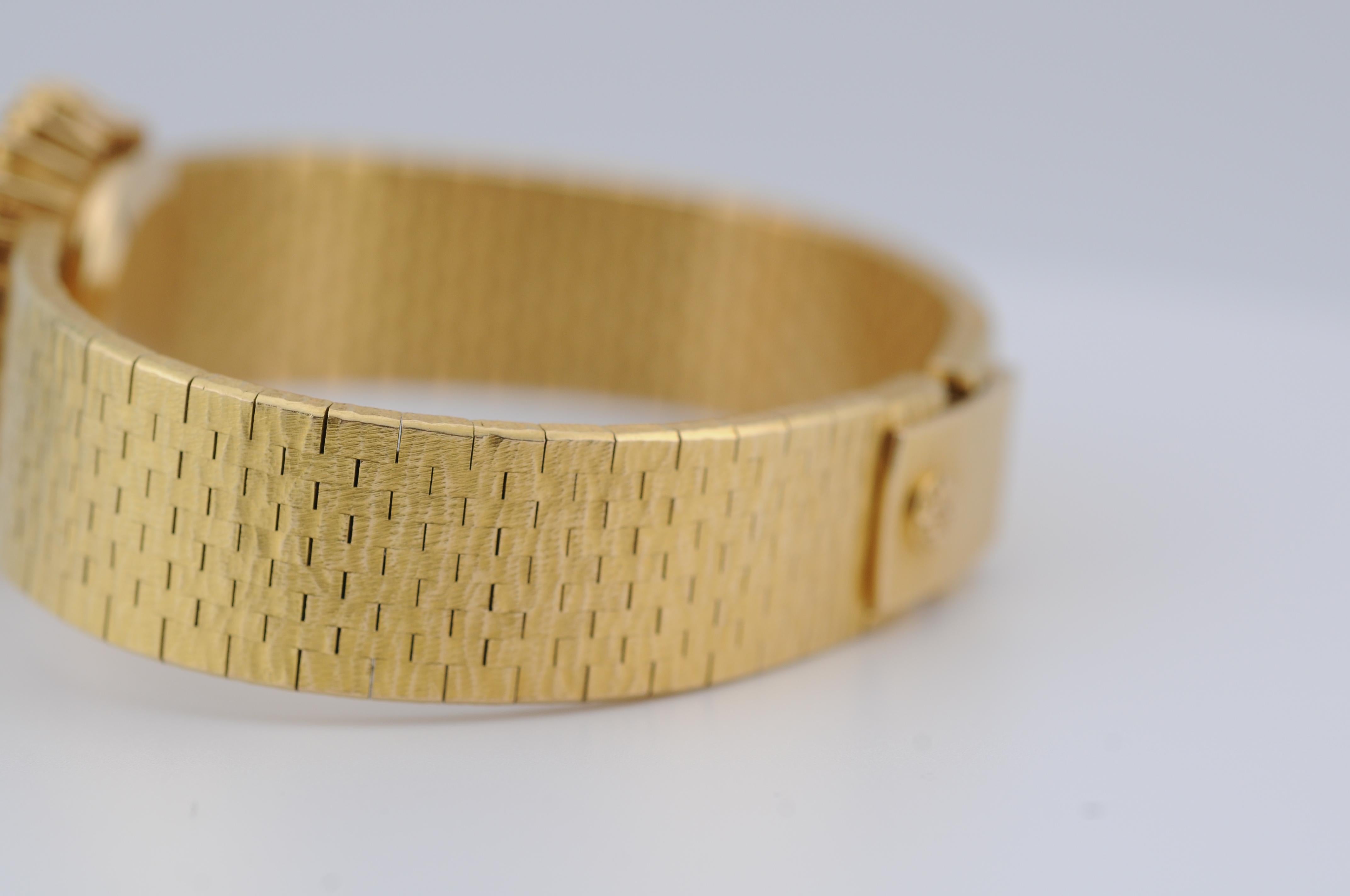 Patek Philippe Ellipse Watch with Diamonds in 18k yellow gold For Sale 3