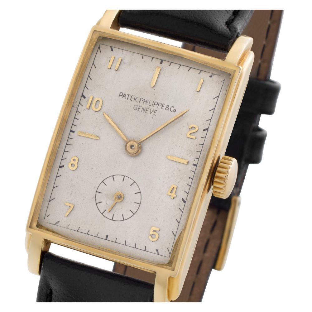 Patek Philippe Geneve 1559, Beige Dial, Certified and Warranty In Excellent Condition In Miami, FL