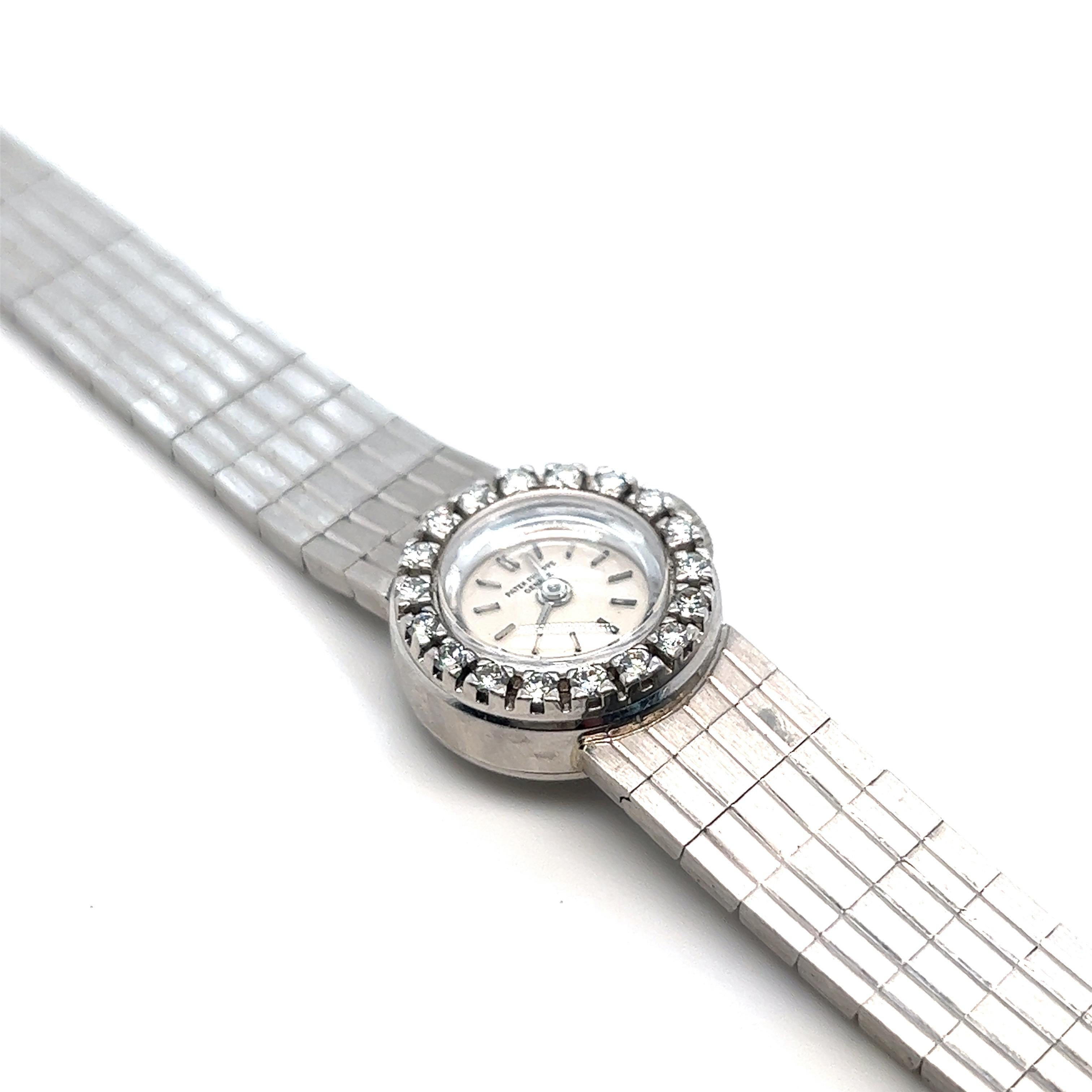 Round Cut Patek Philippe Genéve Lady's Wristwatch For Sale