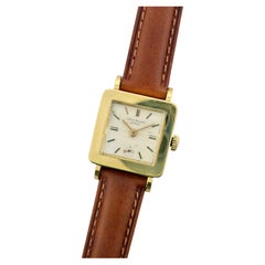 Patek Philippe Genève Orologio da polso vintage quadrato in oro 18 carati con cristallo angolato, Ci