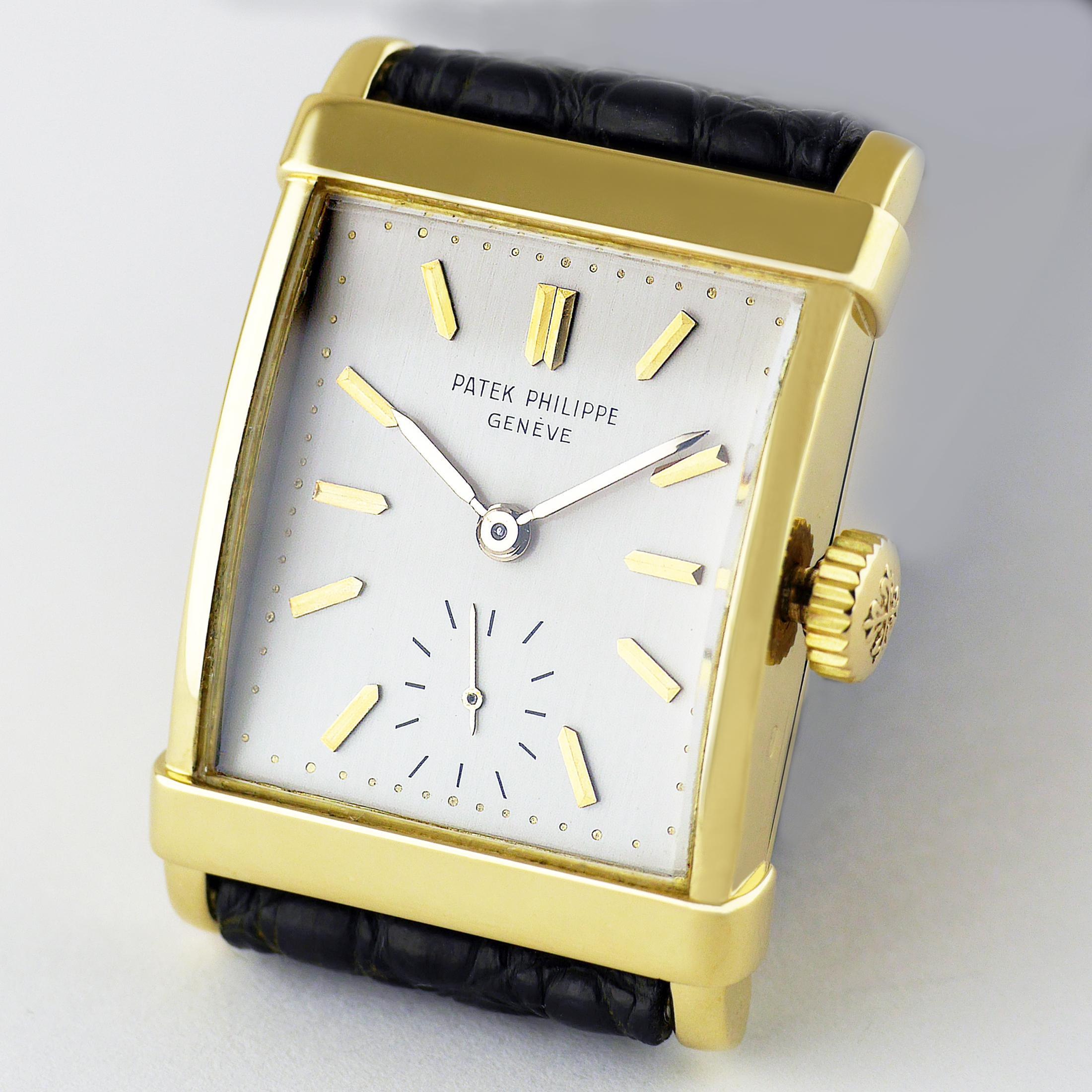 Patek Philippe Gold Wrist Watch Dated 1964 In Excellent Condition For Sale In London, GB