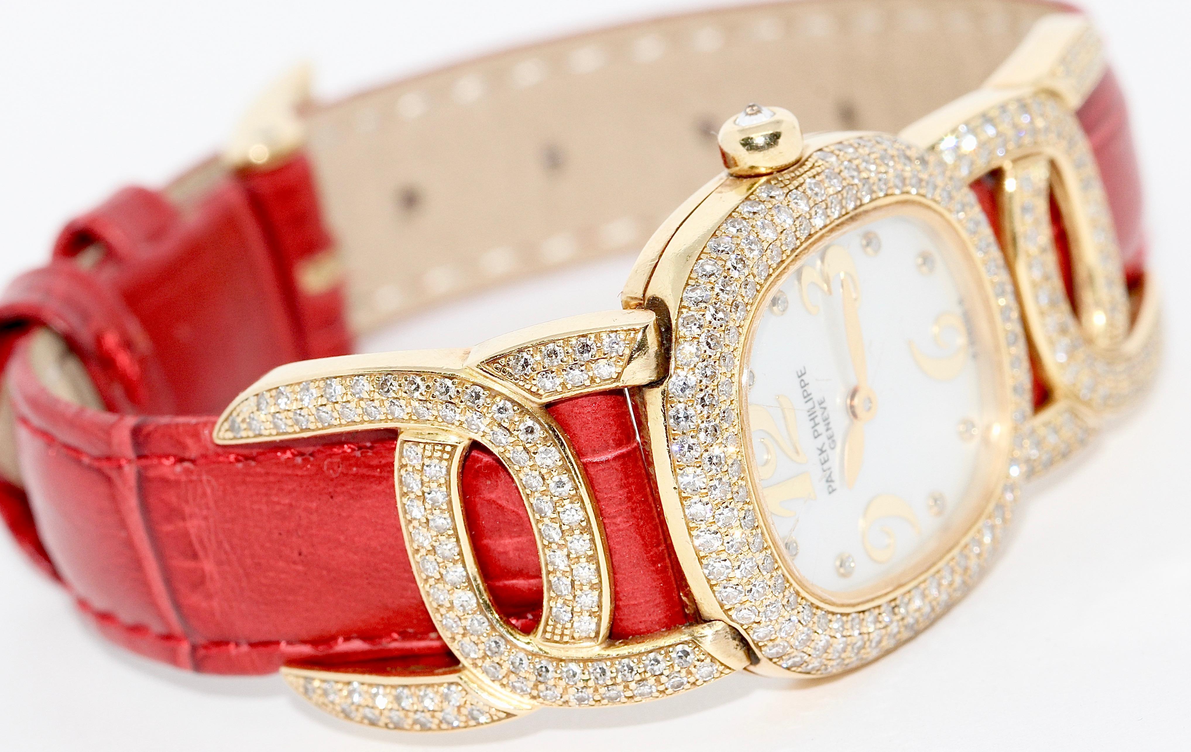 Patek Philippe Golden Ellipse Ladies Wristwatch, with MOP and Diamonds 18K Gold In Fair Condition In Berlin, DE