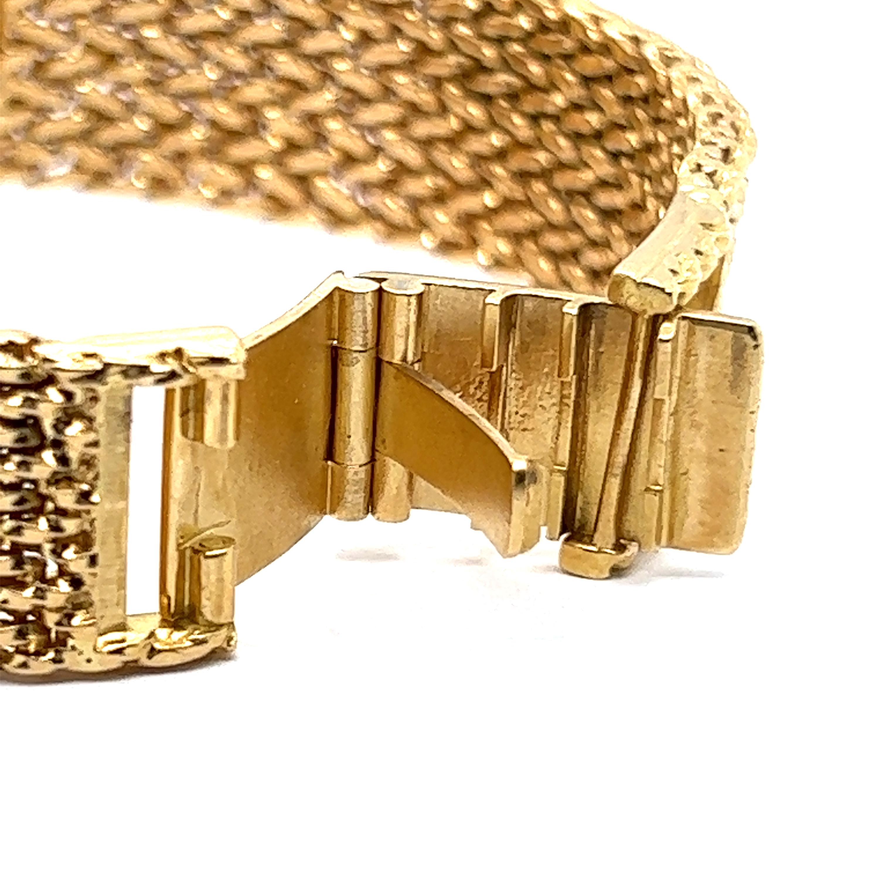 Patek Philippe Golden Ellipse Watch in 18 Karat Yellow Gold, 1975 5