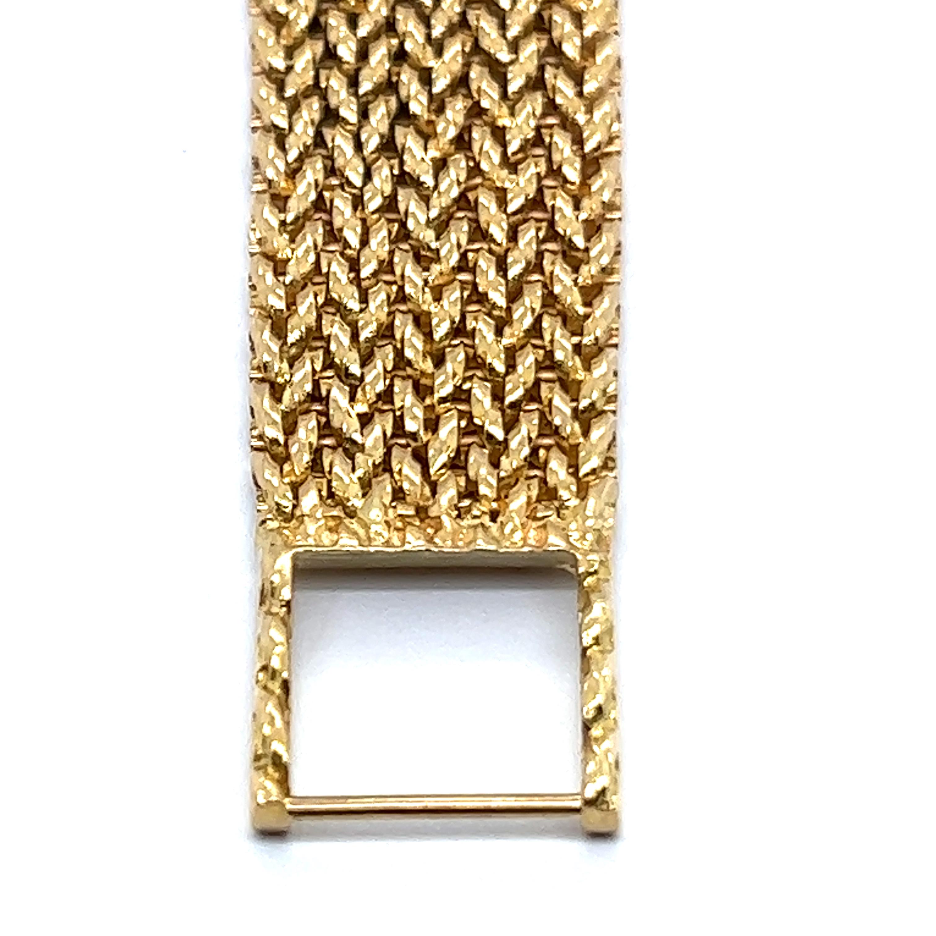 Patek Philippe Golden Ellipse Watch in 18 Karat Yellow Gold, 1975 2