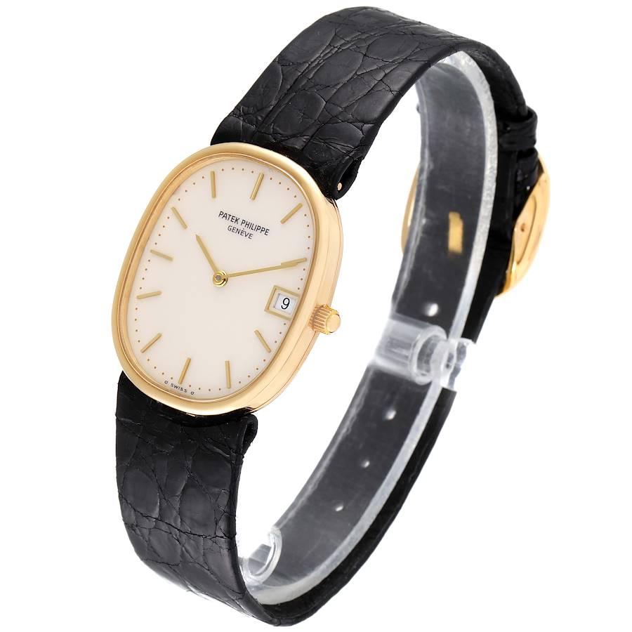 Goldene Ellipsen-Herrenuhr von Patek Philippe mit elfenbeinfarbenem Zifferblatt 3788 im Angebot 1