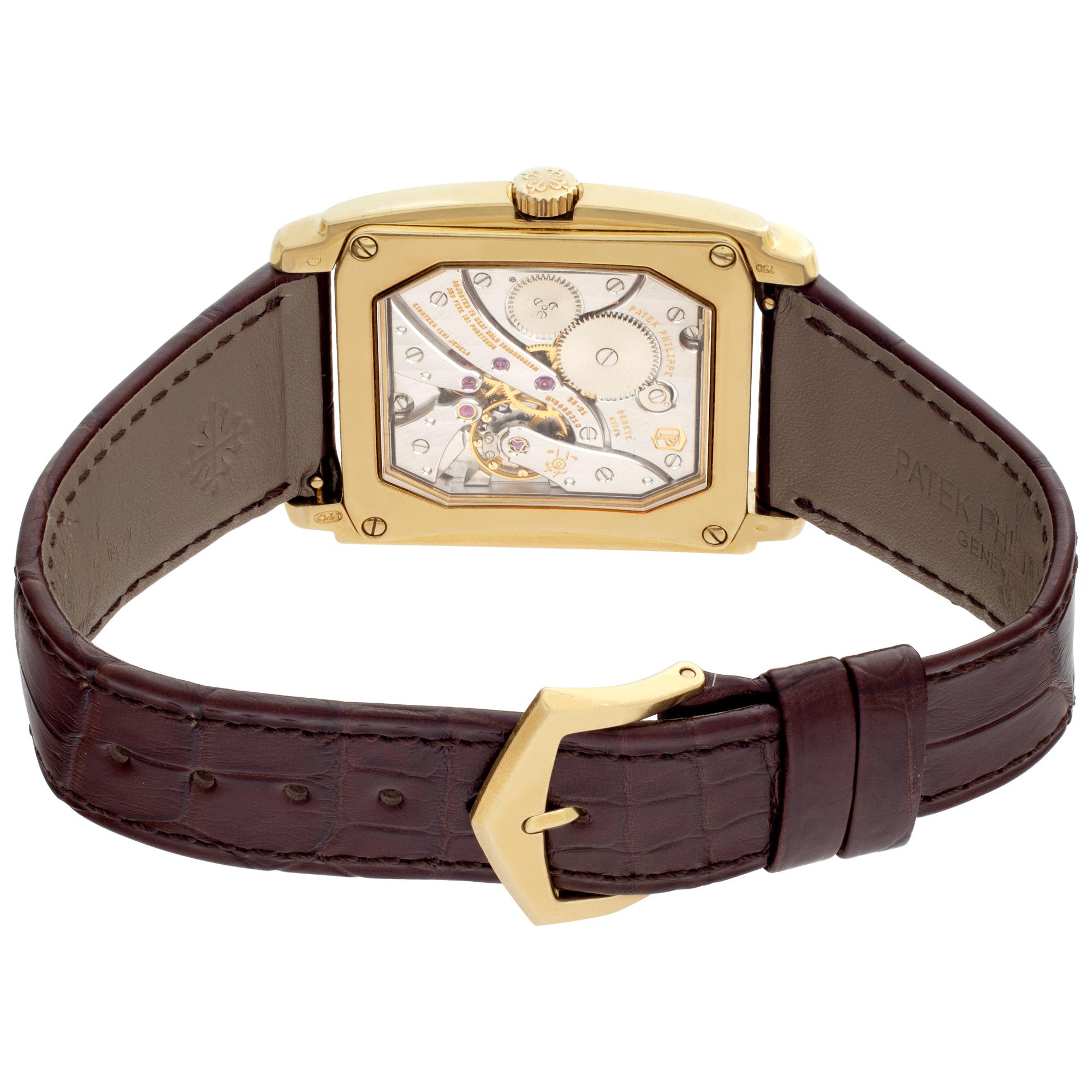 Men's Patek Philippe Gondolo 18k yellow gold Manual Wristwatch Ref 5124j For Sale