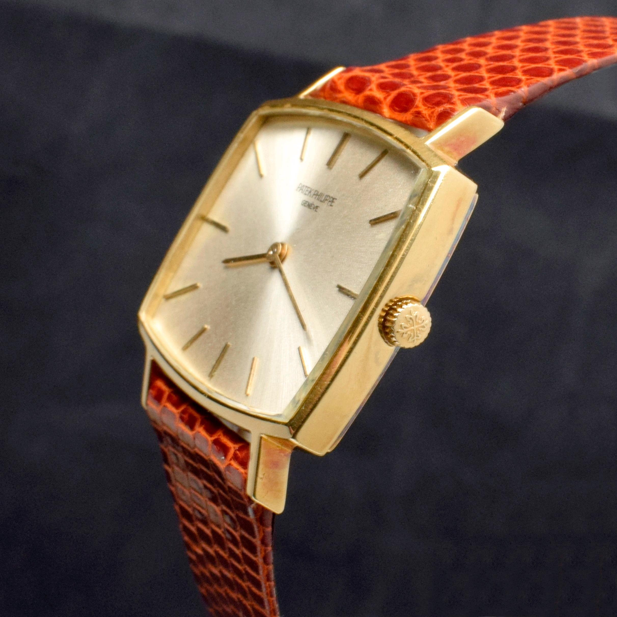 Patek Philippe Gondolo 18K Gelbgold Silber Zifferblatt 3527 mit Box und Papier, 1966er Jahre für Damen oder Herren