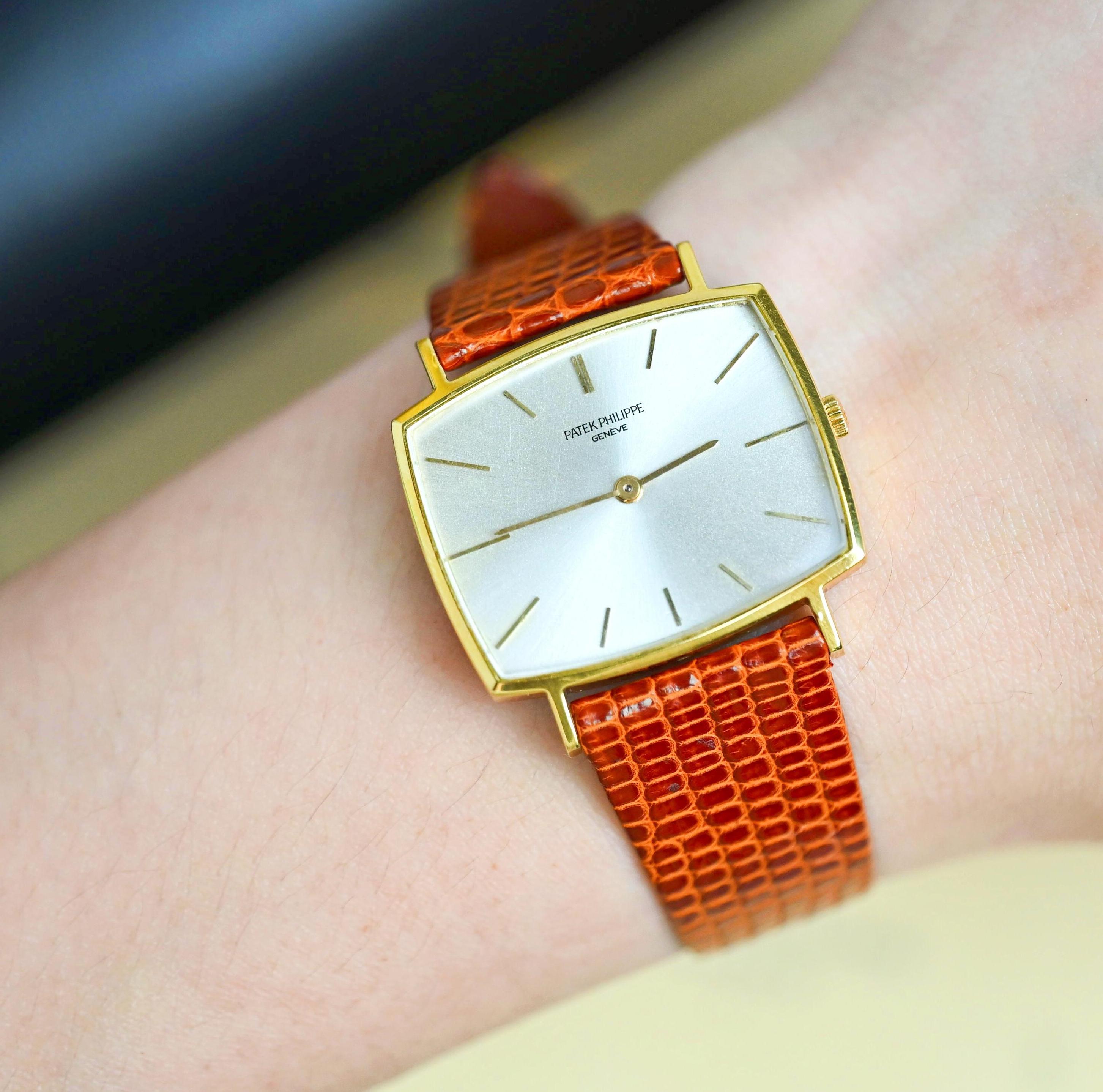 Patek Philippe Gondolo 18K Gelbgold Silber Zifferblatt 3527 mit Box und Papier, 1966er Jahre 4