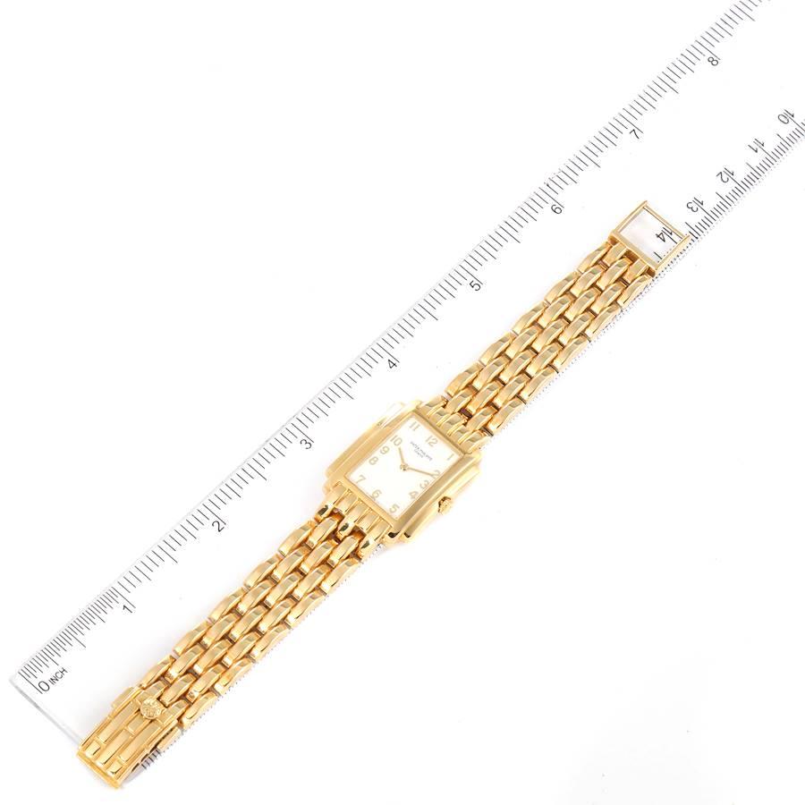 Damenuhr mit weißem Gondolo-Zifferblatt aus Gelbgold von Patek Philippe, 4824 Papiere im Angebot 6