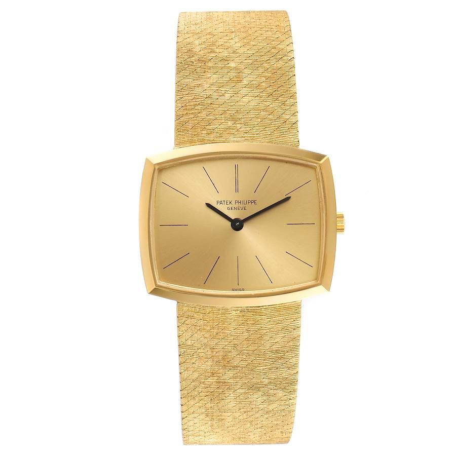 Patek Philippe Gondolo Yellow Gold Champagne Dial Vintage Mens Watch 3528. Manual winding movement. Rhodium-plated, fausses cotes decoration jewels, straight line lever escapement, monometallic balance adjusted to heat, cold, isochronism and to 5