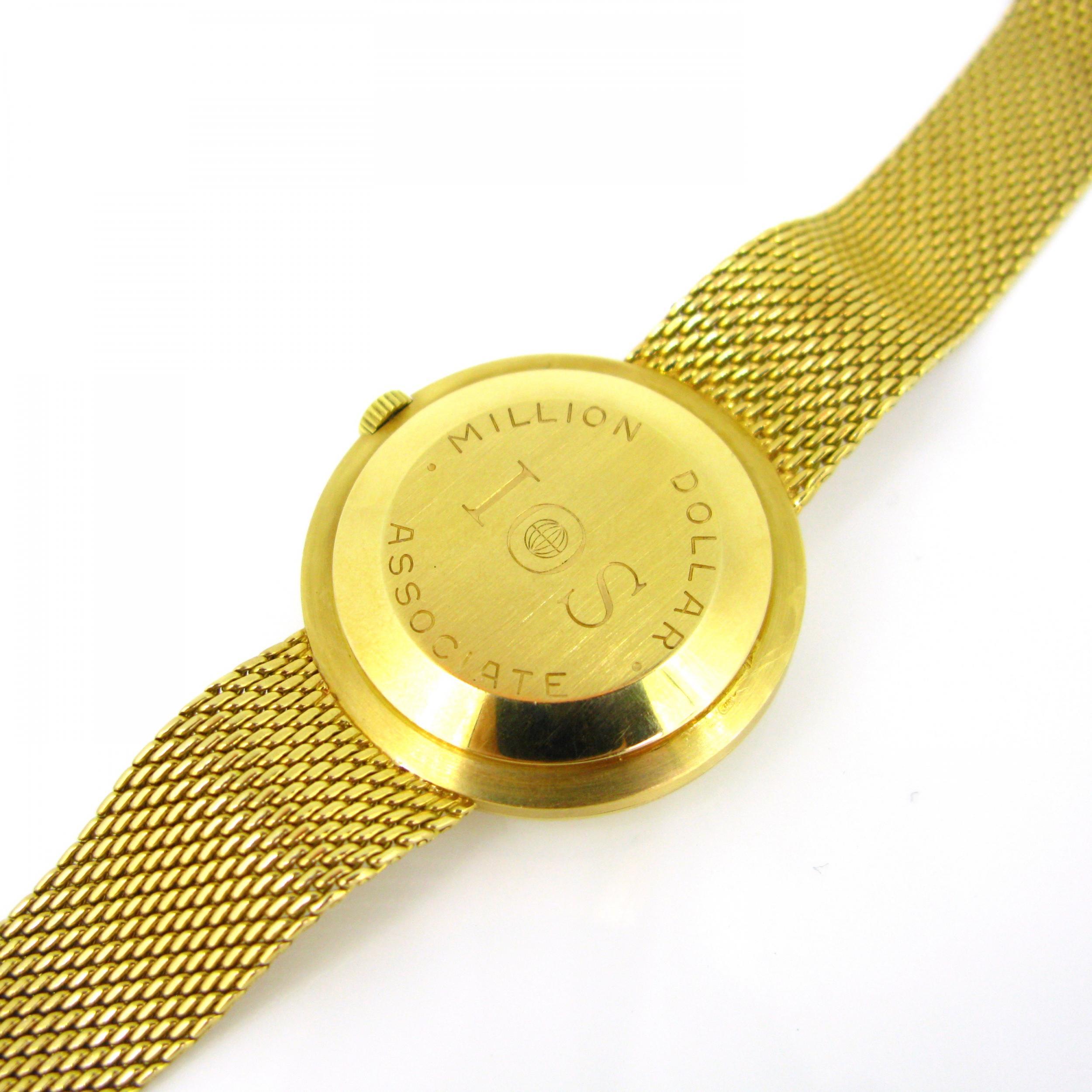 Patek Philippe IOS Million Dollar Yellow Gold Automatic Wristwatch, circa 1970 In Good Condition In London, GB