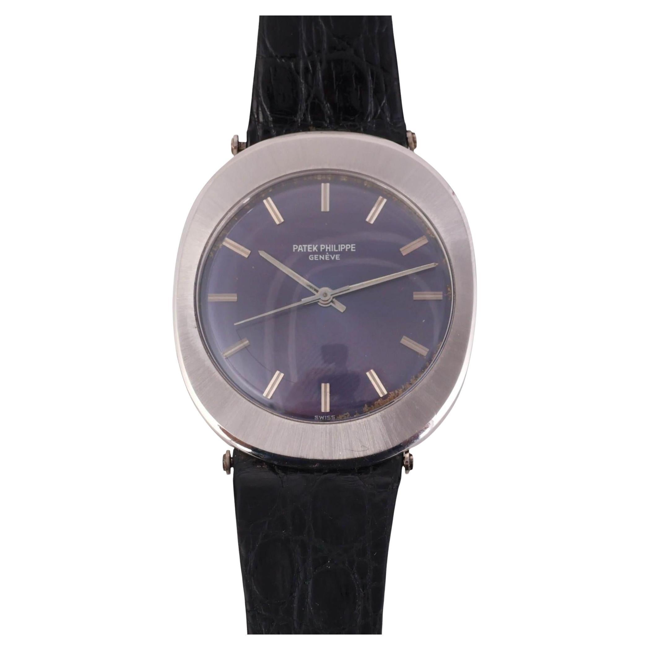 Patek Philippe "Jumbo UFO" Automatic Steel Purple 35mm Dial Leather Strap Watch en vente