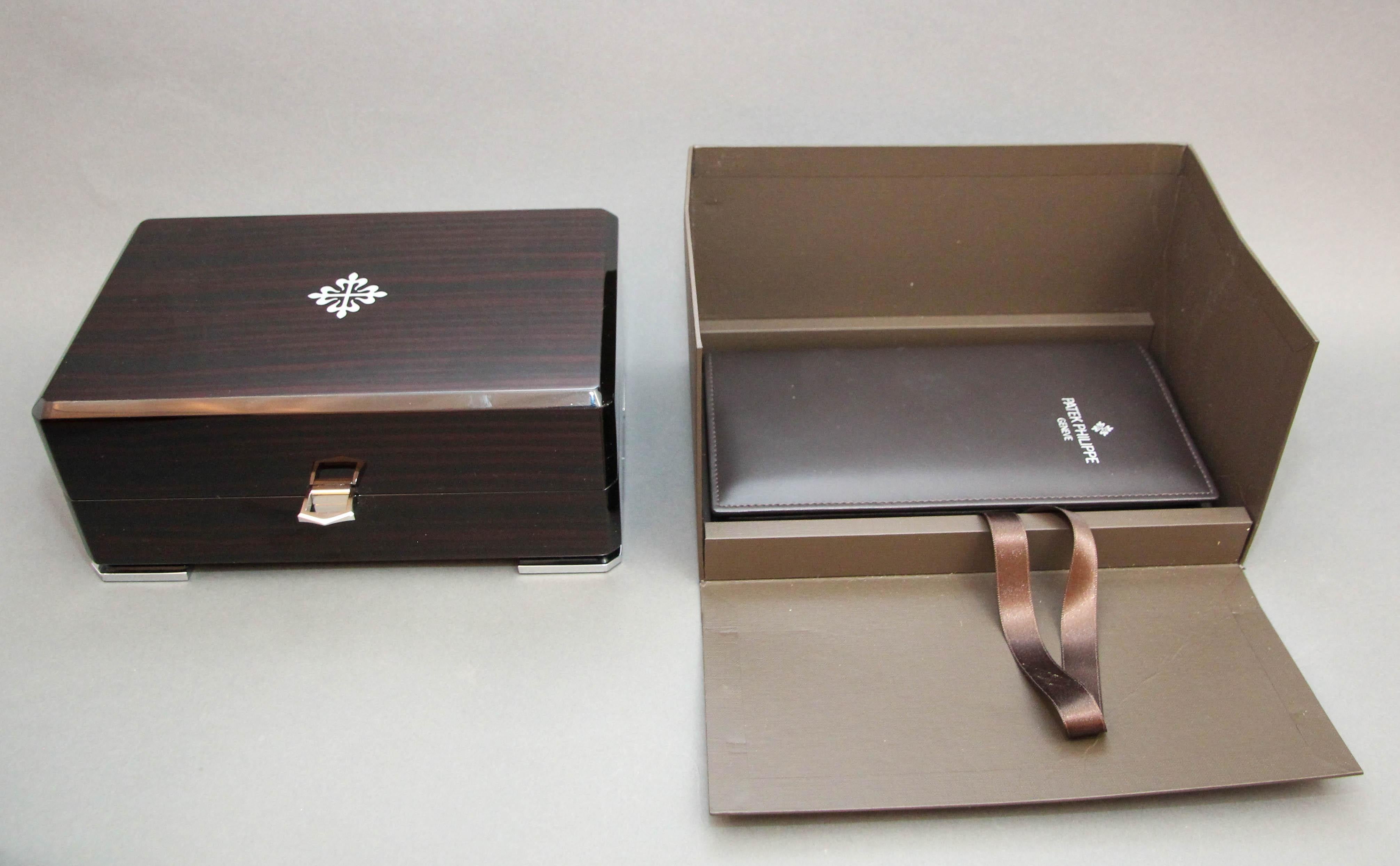 Patek Philippe Lacquered Wood Swiss Watch Presentation Box For Sale at 1stDibs