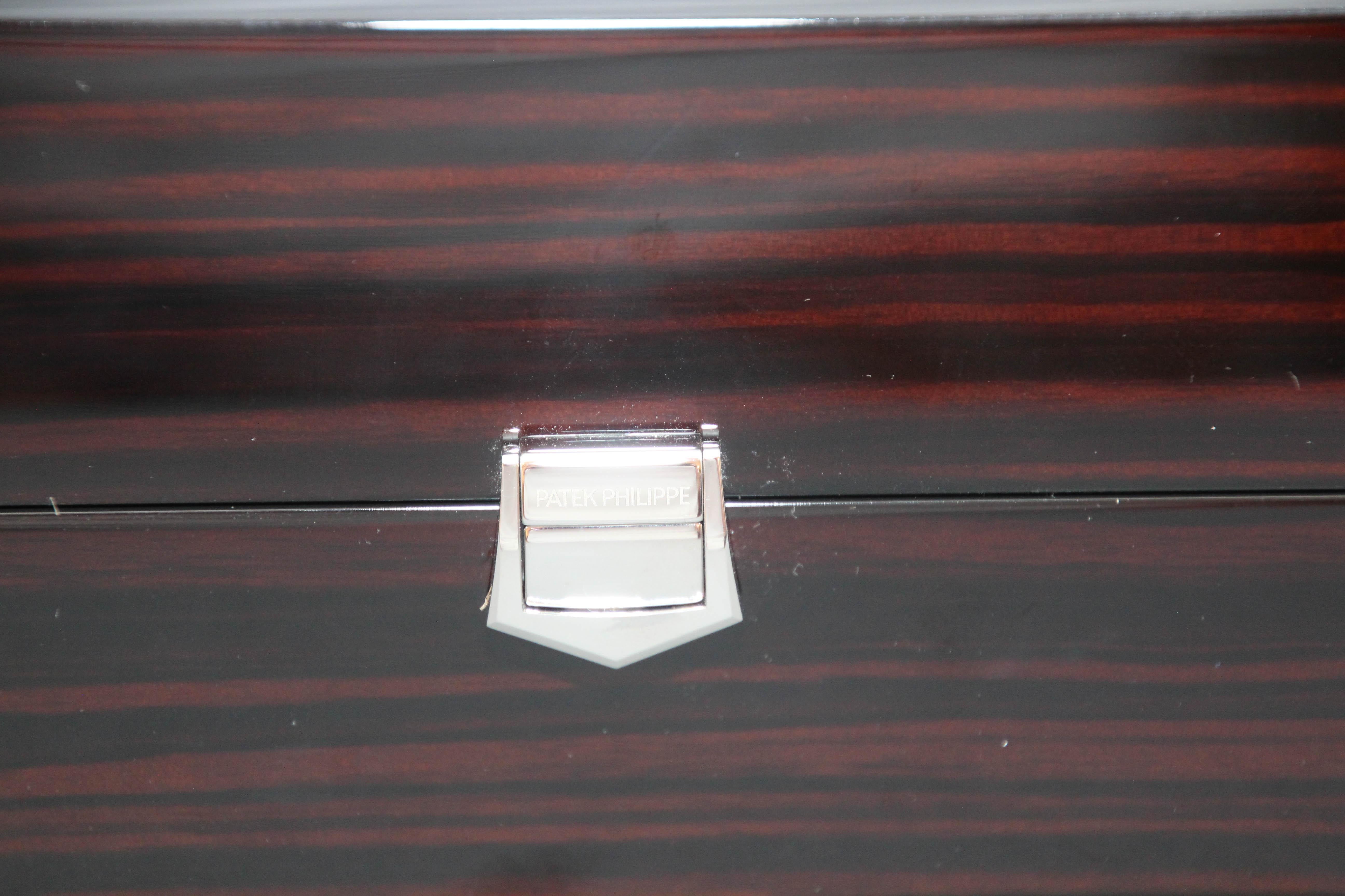 Patek Philippe Lacquered Wood Swiss Watch Presentation Box For Sale 3