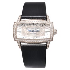 Reloj Patek Philippe Señora Oro 18K Diamantes Esfera MoP Gondolo Gemma 4982G FS