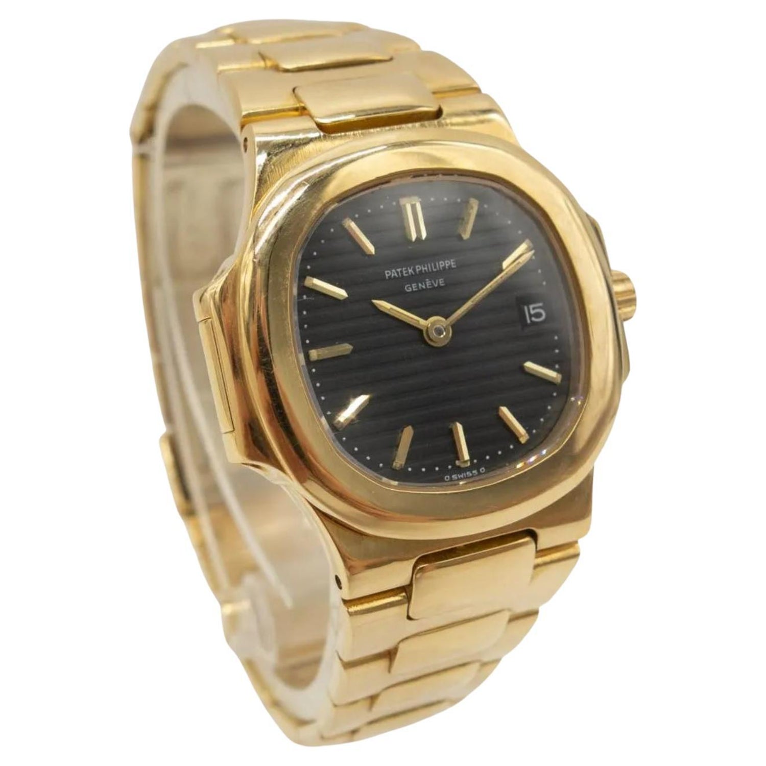 Vintage Patek Philippe Ladies Wristwatch Nautilus 4700 in 18k Yellow Gold  For Sale at 1stDibs