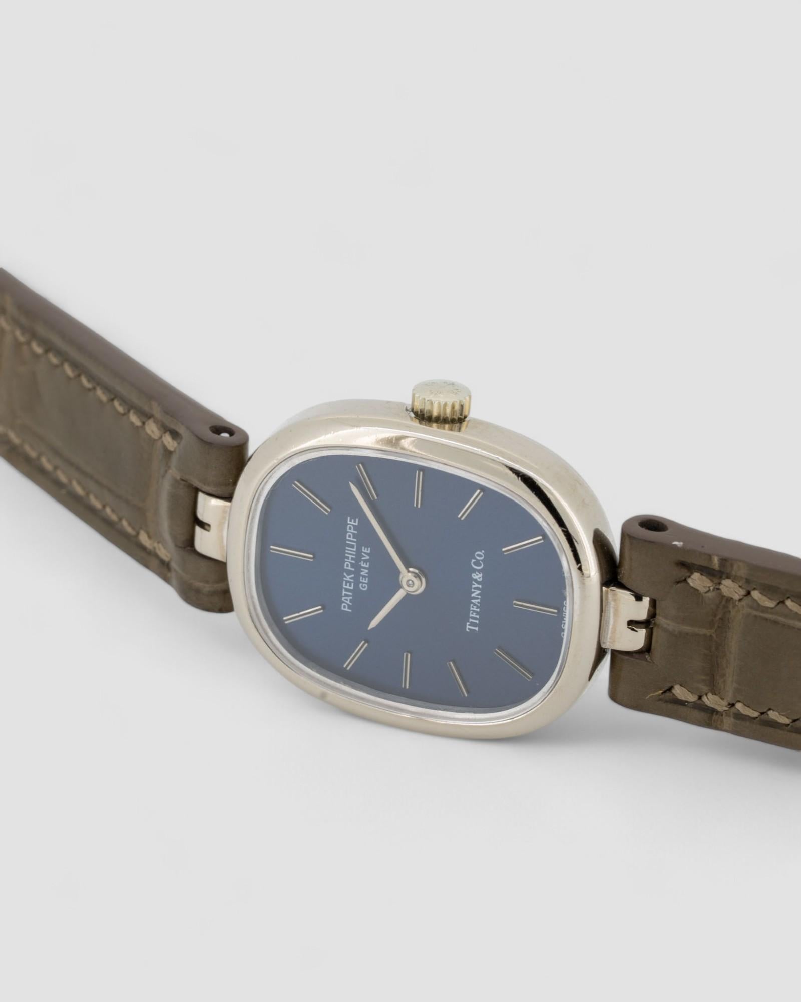 Patek Philippe Lady Ellipse 4464 Tiffany Doppelstempel 18k WG 1980er Jahre im Angebot 6