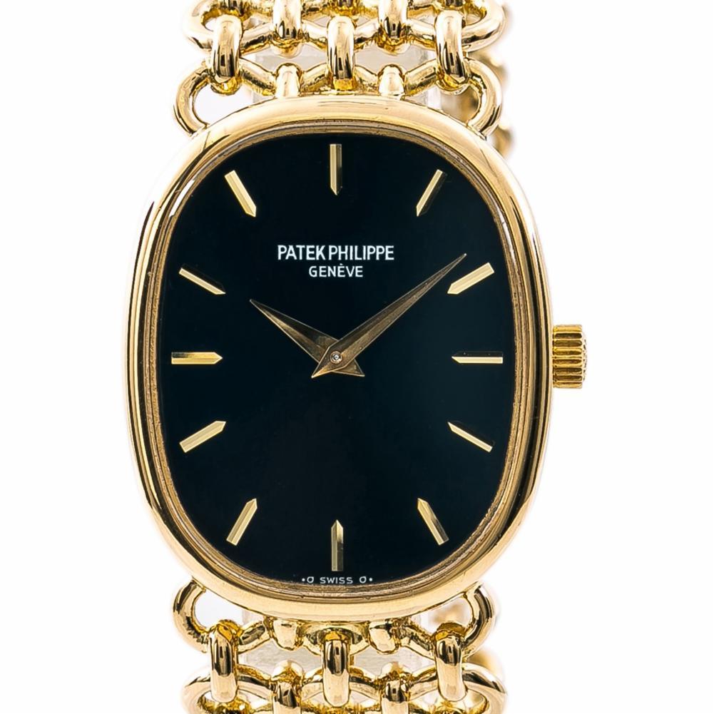 Contemporary Patek Philippe Lady Ellipse 4226, Black Dial Certified Authentic For Sale