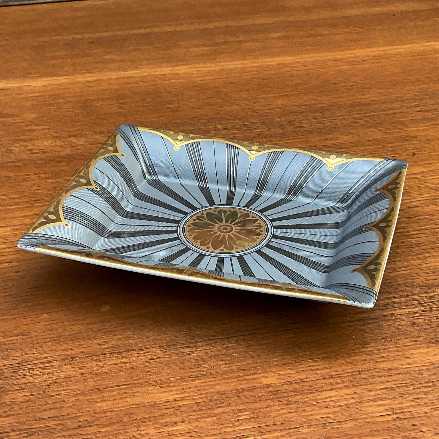 Commemorative Dekoschale „Vide Poche“ aus Limoges von Patek Philippe, 2004 (Hollywood Regency)