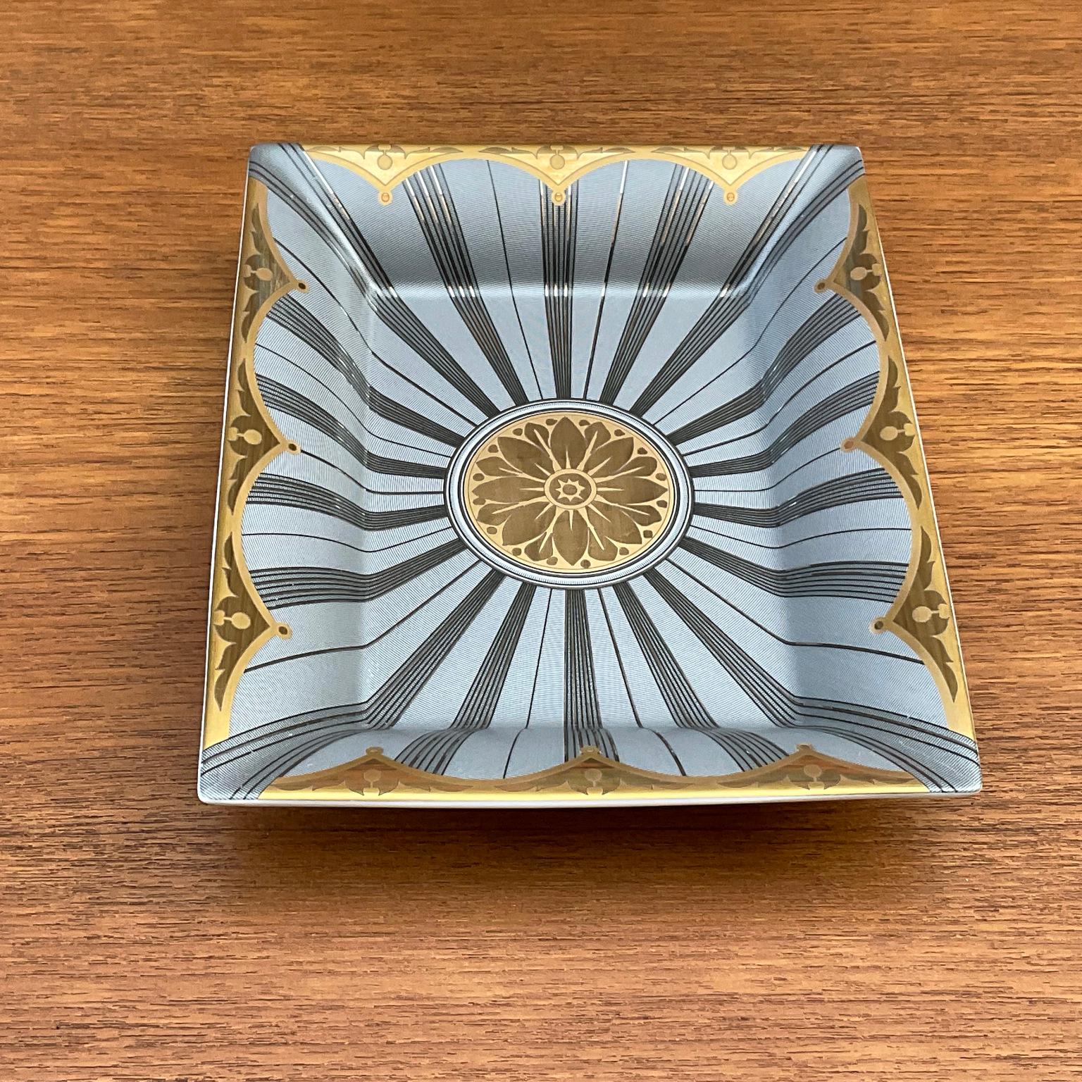 Commemorative Dekoschale „Vide Poche“ aus Limoges von Patek Philippe, 2004 (Französisch)