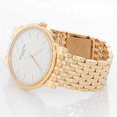 Patek Philippe Men's 18 Karat Yellow Gold Calatrava 5120/1j