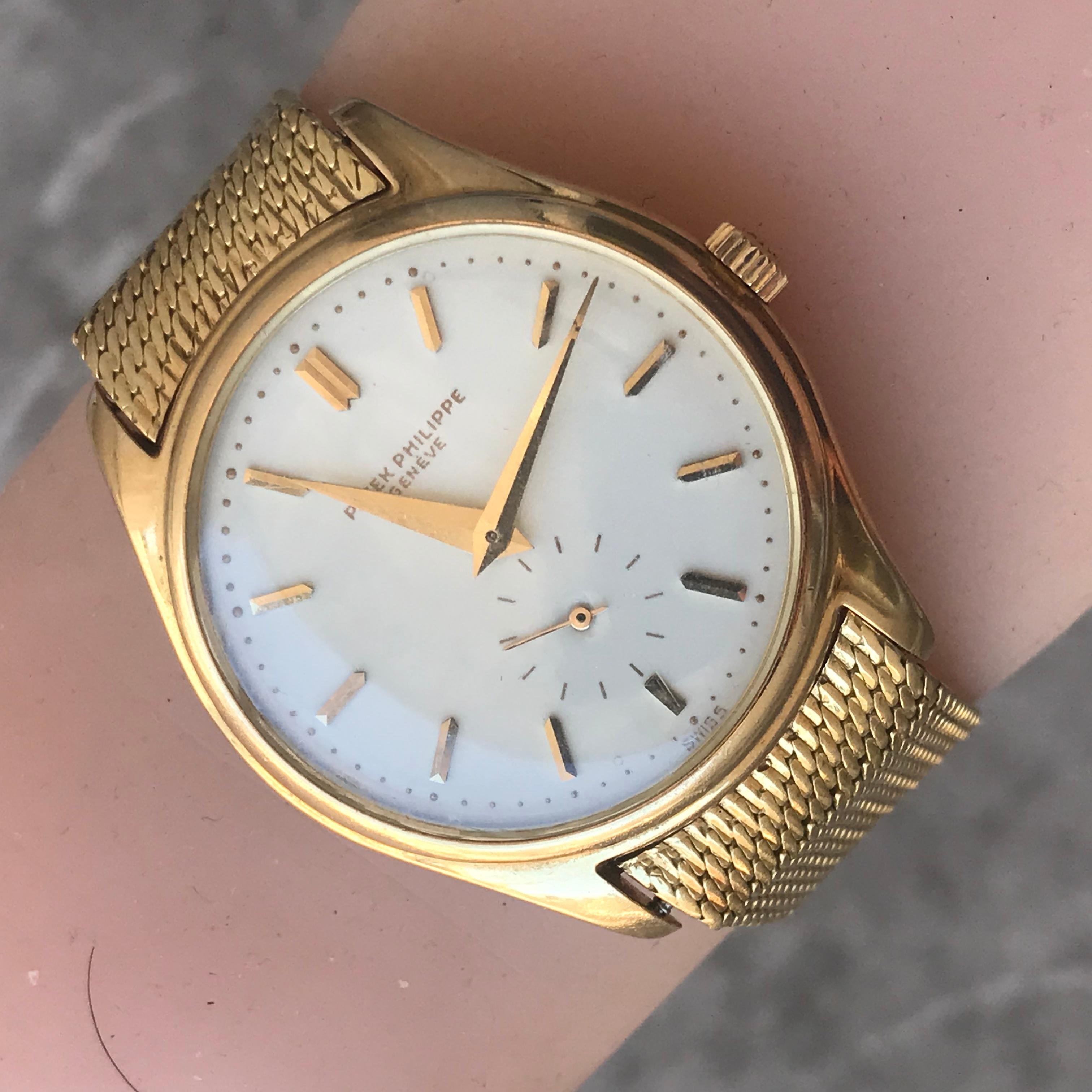 Patek Philippe Mens 2526 18k Yellow 1st Auto Mov. Porcelain Dial, Archive Papers In Excellent Condition For Sale In West Hollywood, CA