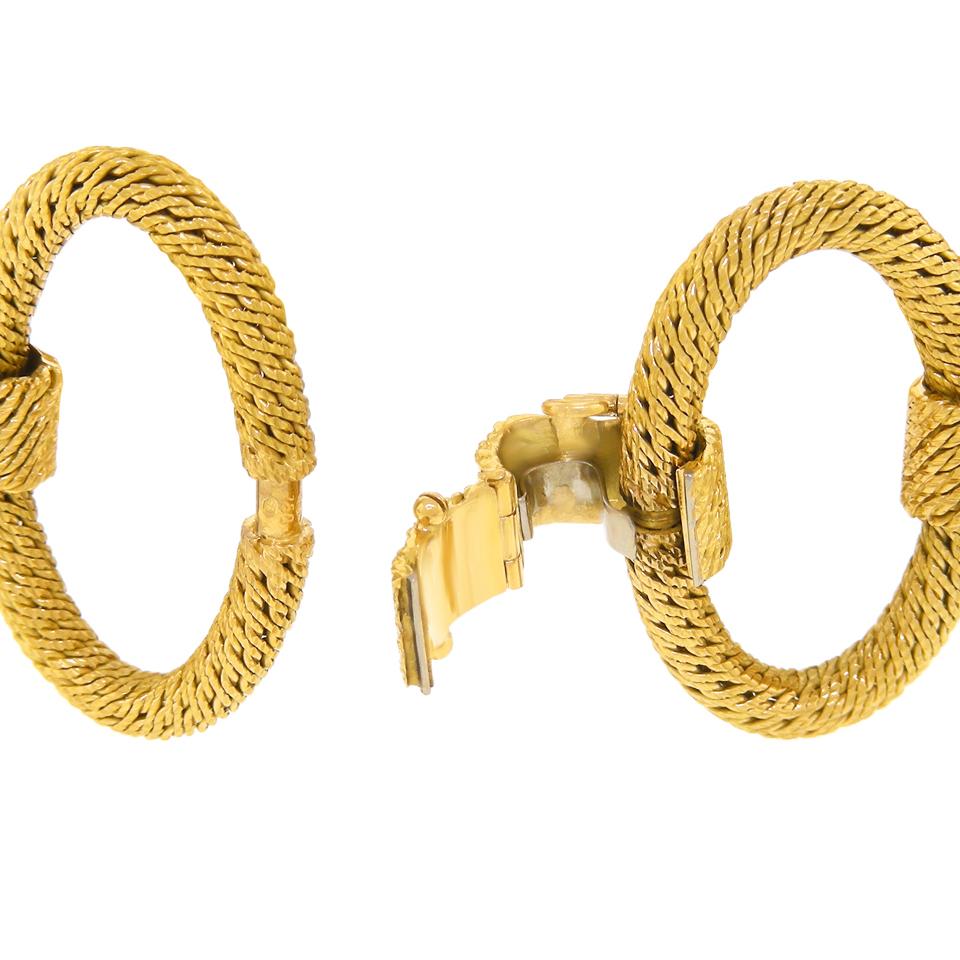 Patek Philippe Mod Sixties Bracelet 1